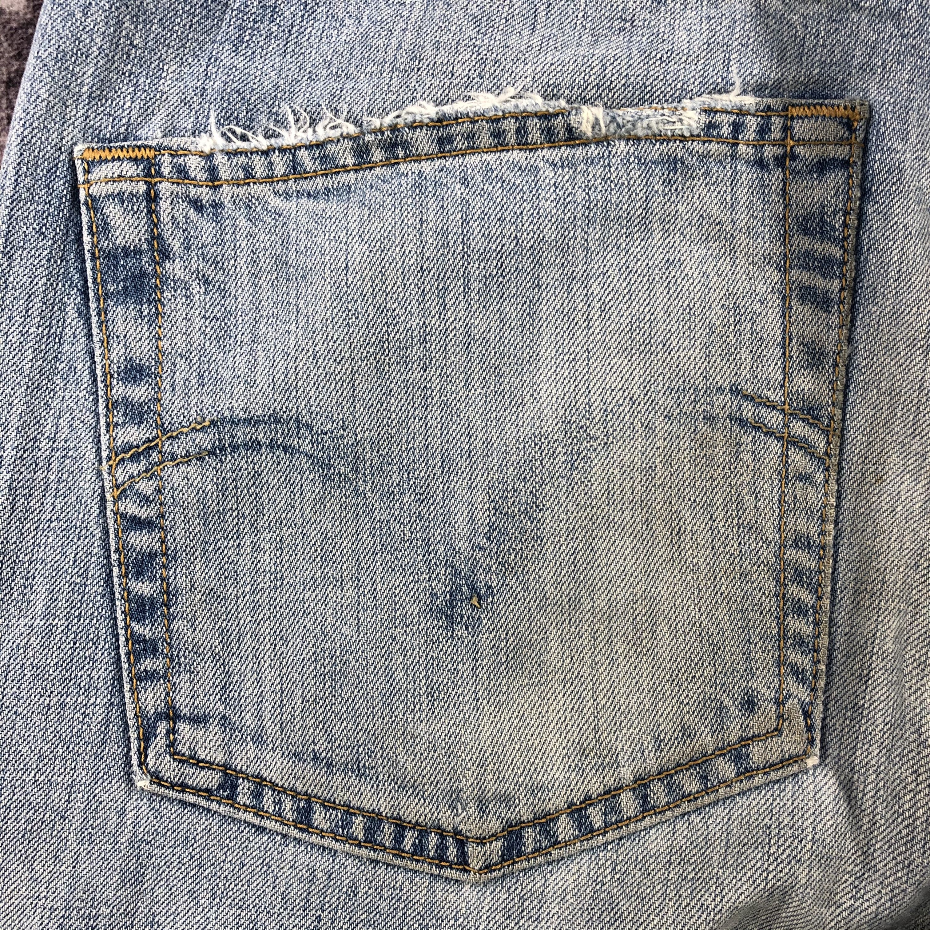 Levi's × Vintage 90s Vintage Light Wash Levis 501 Jeans-JM2222 Size US 34 / EU 50 - 8 Thumbnail