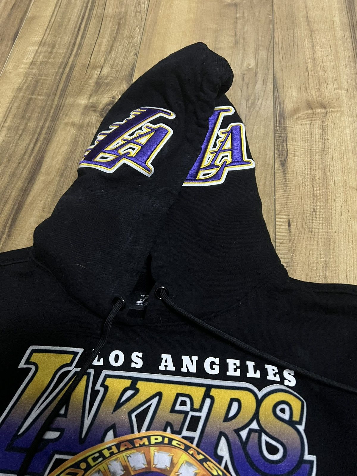 Pro Standard Pro Standard Los Angeles Lakers World Champions Hoodie Size US S / EU 44-46 / 1 - 2 Thumbnail