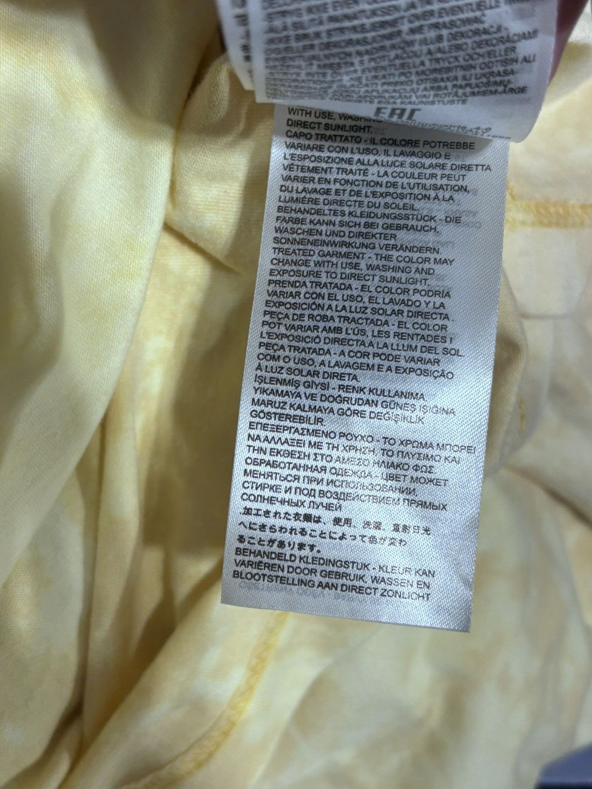Diesel Diesel Tye Die Yellow Tee Size US XL / EU 56 / 4 - 9 Thumbnail