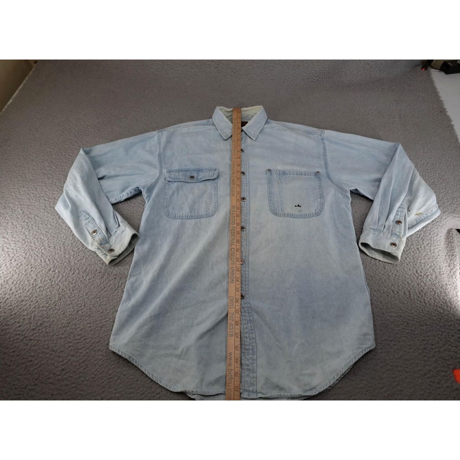 Eddie Bauer VINTAGE Eddie Bauer Shirt Mens Large Blue Denim Wilderness Canoe Graphic 90s Size US L / EU 52-54 / 3 - 5 Thumbnail