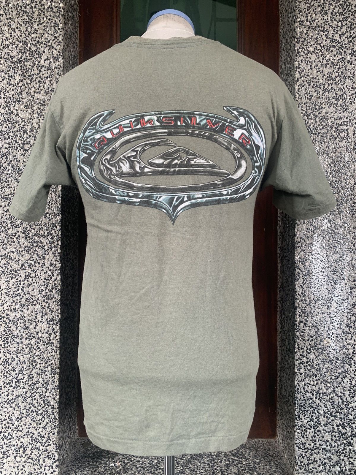 Quiksilver Vintage 90s Quiksilver Surf / Surfing / Surfboards T shirt Size US S / EU 44-46 / 1 - 1 Thumbnail