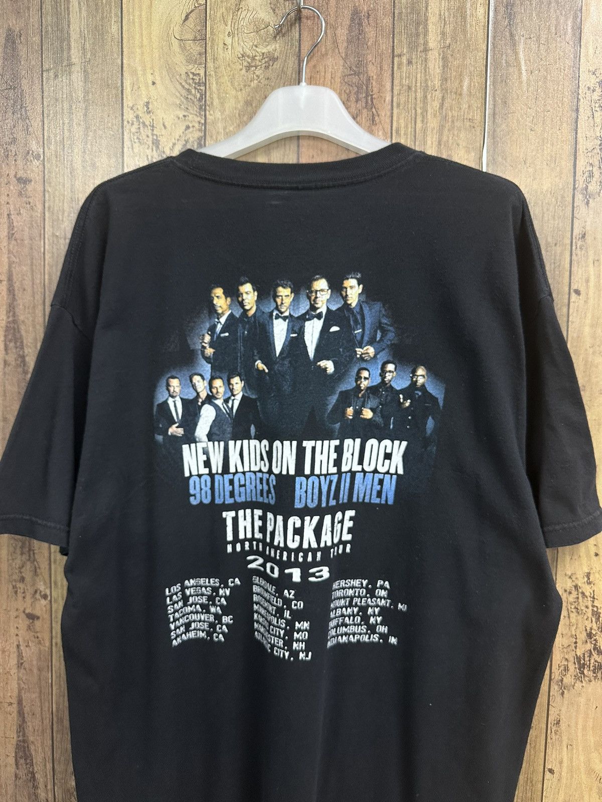 Band Tees New Kids On The Block 2013 American Tour Tshirt A557 Size US XL / EU 56 / 4 - 4 Thumbnail