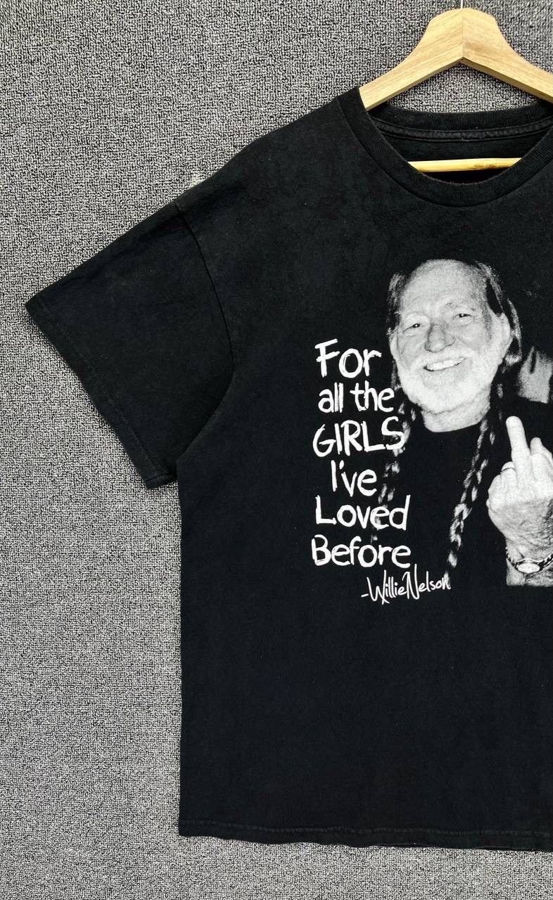 Band Tees Vintage Willie Nelson Punk Rock Band Tees T Shirts Size US M / EU 48-50 / 2 - 3 Thumbnail