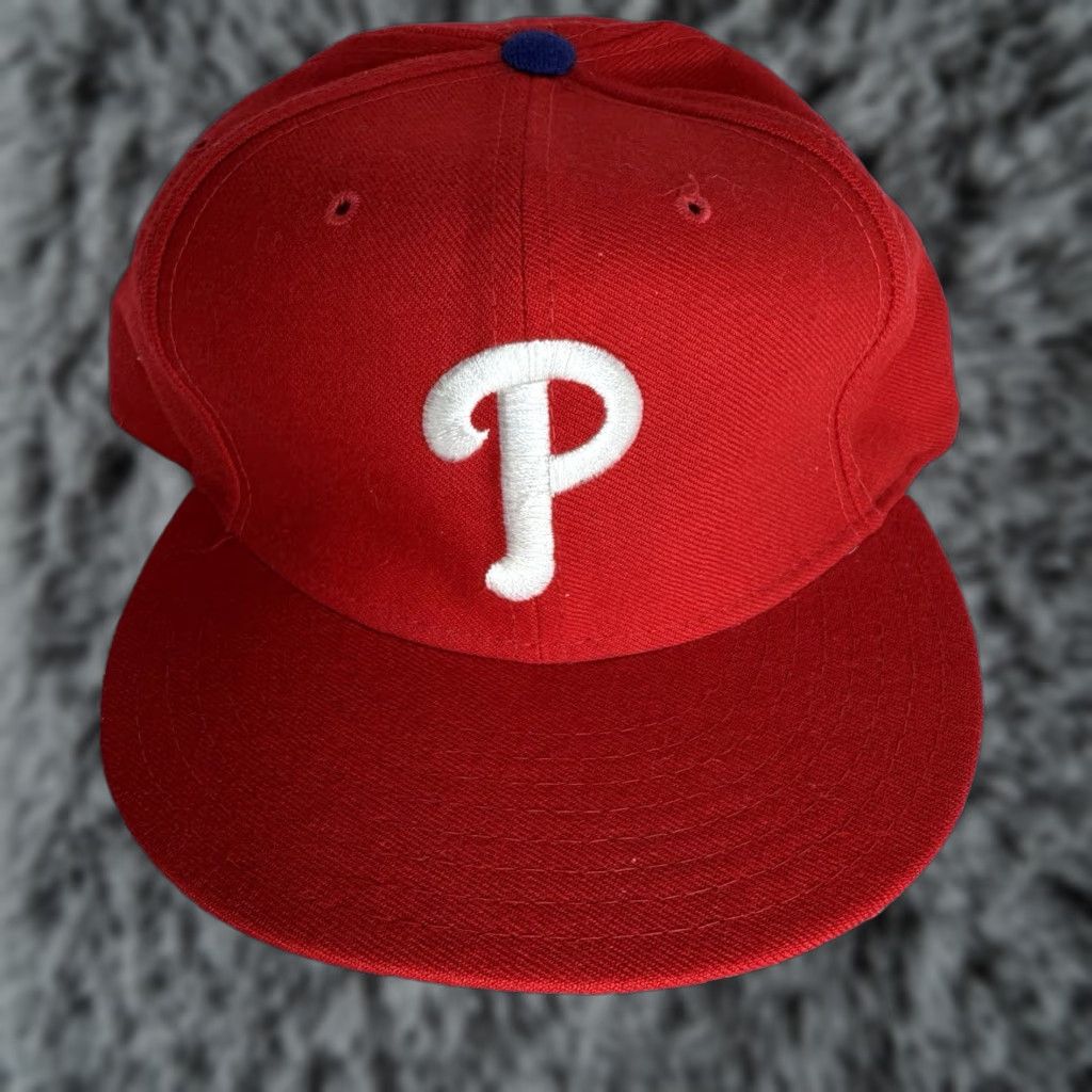 New Era VINTAGE New Era Wool Philadelphia Phillies 7 5/8 Diamond Collection Red USA Made Hat Adults Unisex Phillies 90s Baseball Cap Size ONE SIZE - 1 Thumbnail
