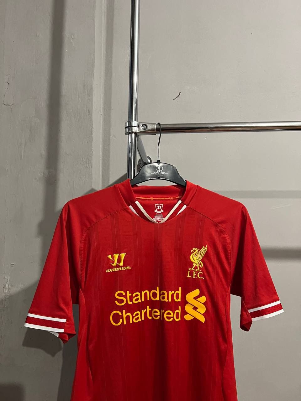 Warrior 2013/14 LIVERPOOL HOME SOCCER JERSEY FOOTBALL SHIRT L MENS Size US L / EU 52-54 / 3 - 3 Thumbnail