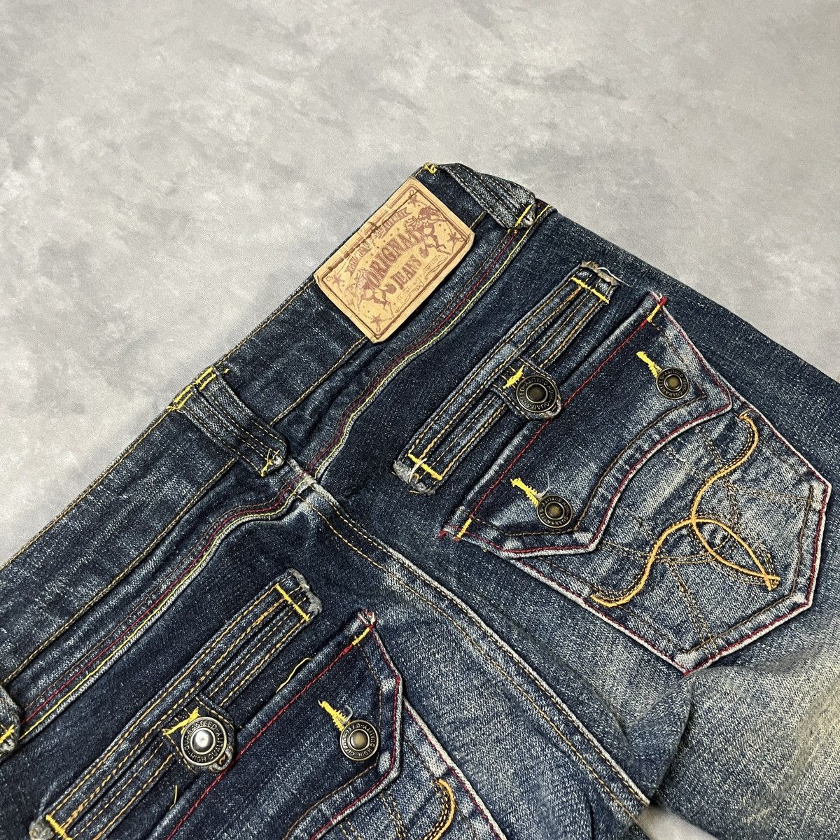 Japanese Brand 2000s Jeans Embroidered Back Pocket Flare Y2K Archive Wash Size US 27 - 8 Thumbnail
