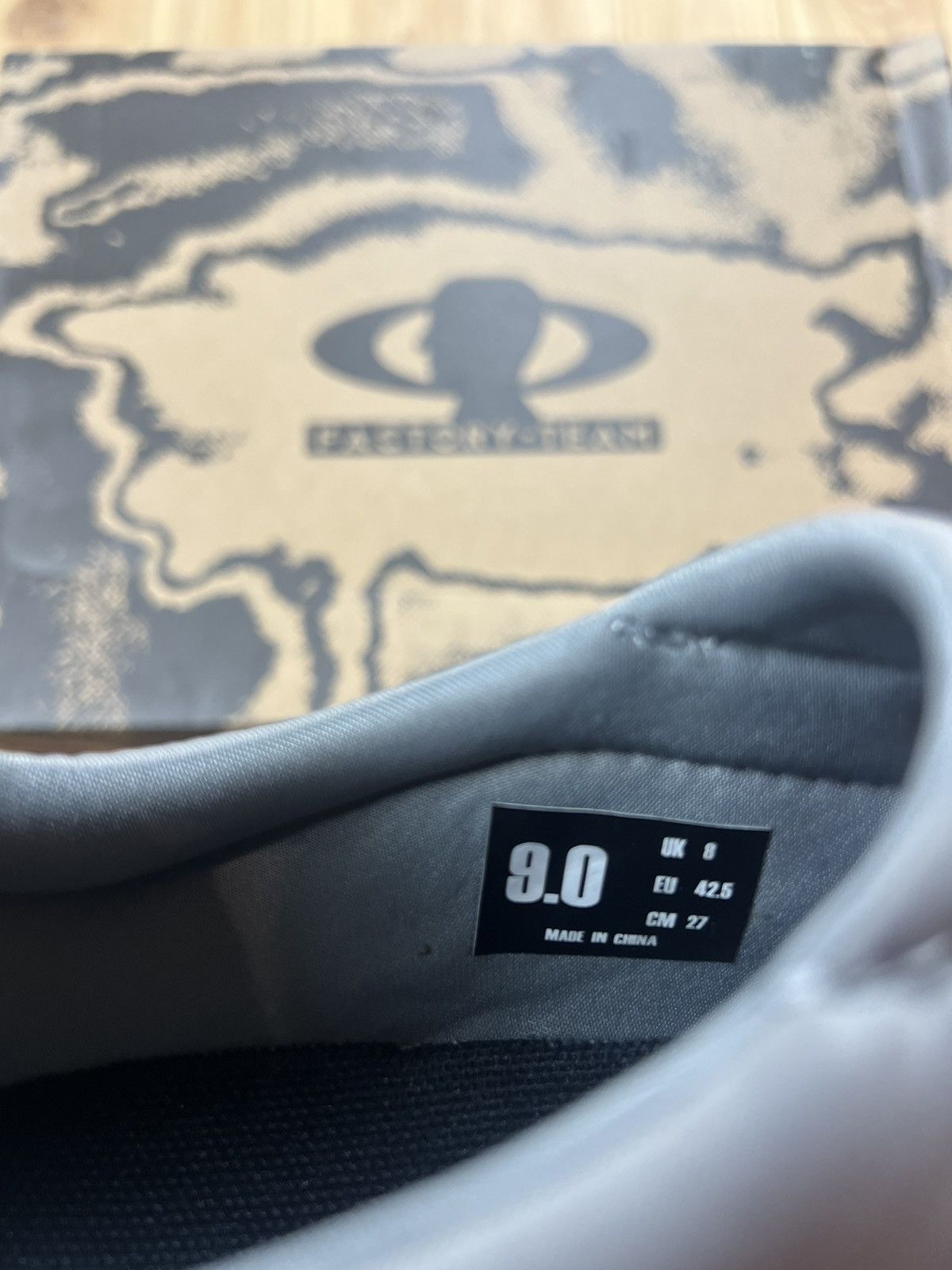Brain Dead × Oakley New Oakley x Brain Dead Python Flash Sandal Size US 9 / EU 42 - 7 Thumbnail