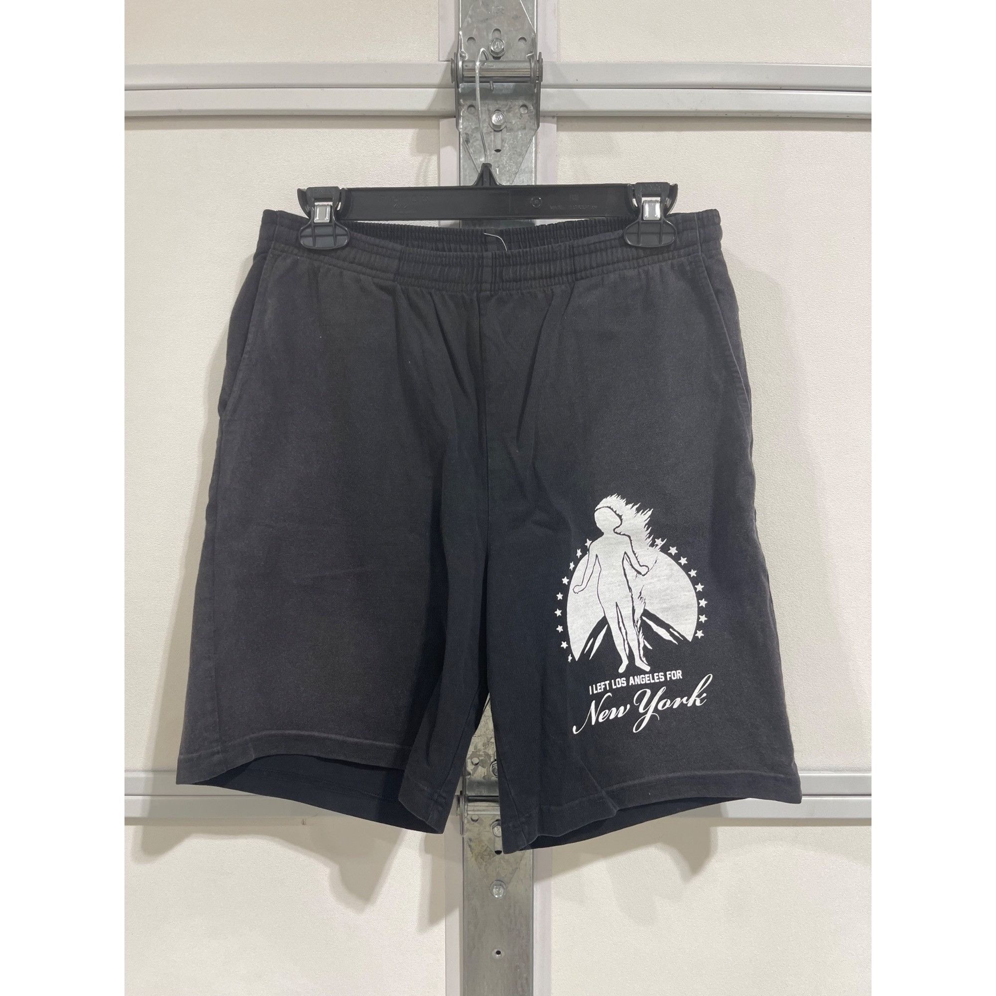Pleasures NEW PLEASURES LA x NY LOUNGE SHORTS SMALL Size US S / EU 44-46 / 1 - 1 Thumbnail