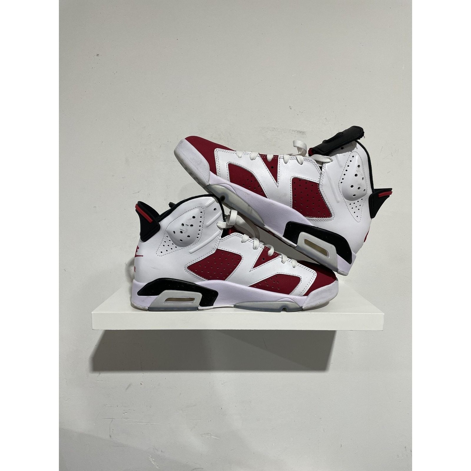 Jordan Brand JORDAN 6 RETRO CARMINE SIZE 10 PREOWNED Size US 10 / EU 43 - 3 Thumbnail