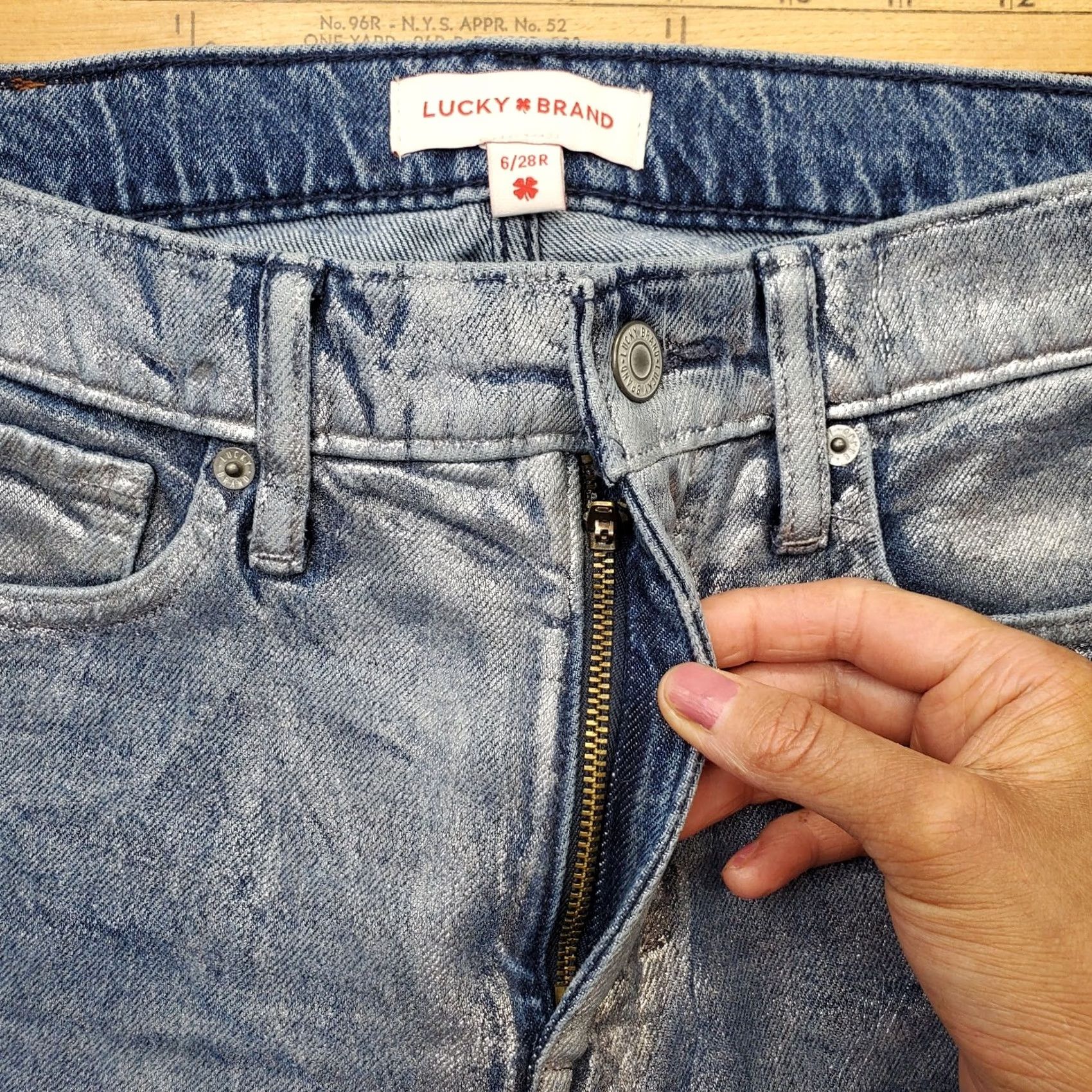 Lucky Brand Lucky Brand Jeans Womens 6/28 Denim High Rise 5-Pocket Design Straight Leg Jeans Size 28" / US 6 / IT 42 - 6 Thumbnail