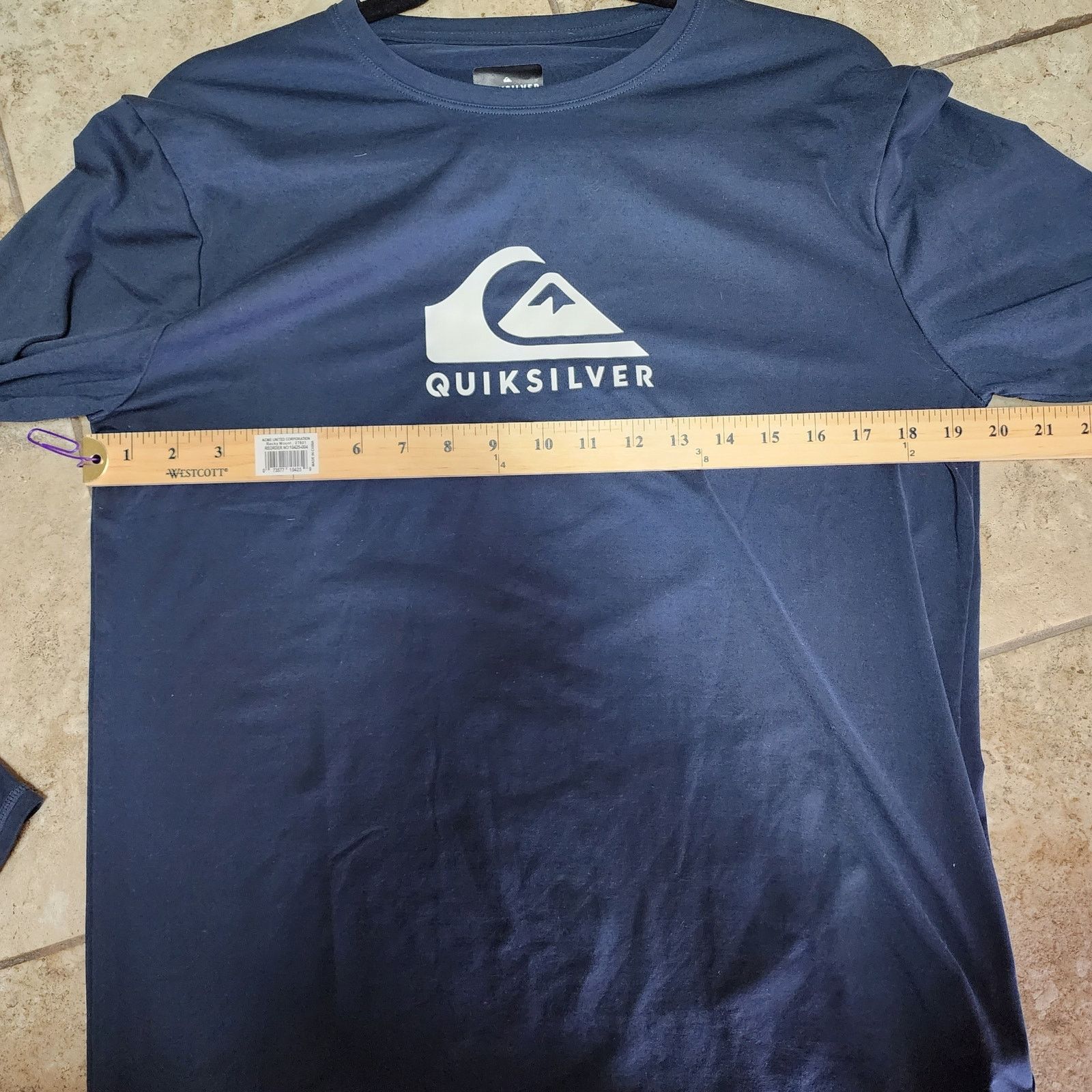 Quicksilver Mens Quicksilver Surfing Long sleeve shirt size Small Size US S / EU 44-46 / 1 - 7 Thumbnail