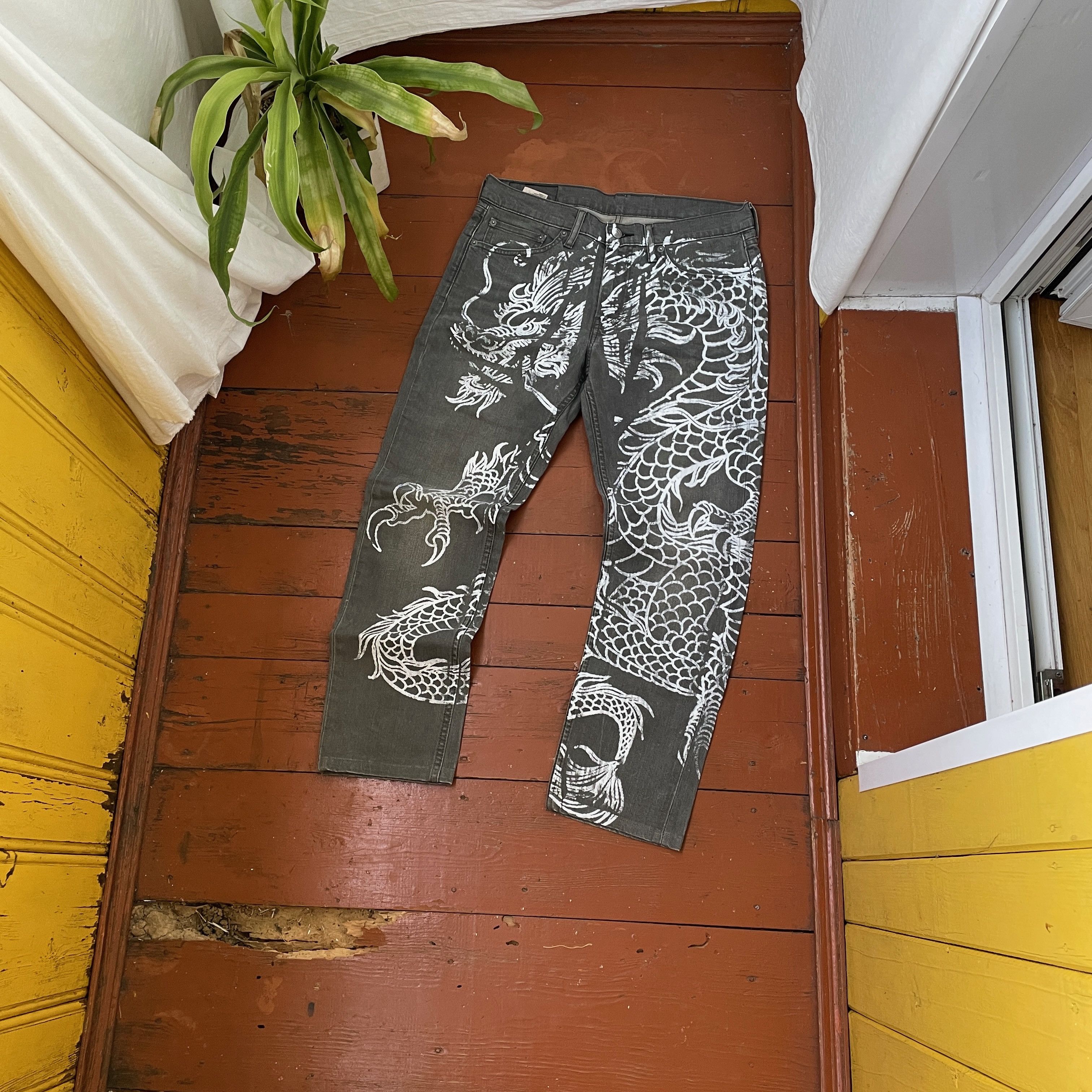 Levi's Custom Levi's pants dragon art opium faded distressed y2k Size US 32 / EU 48 - 1 Thumbnail