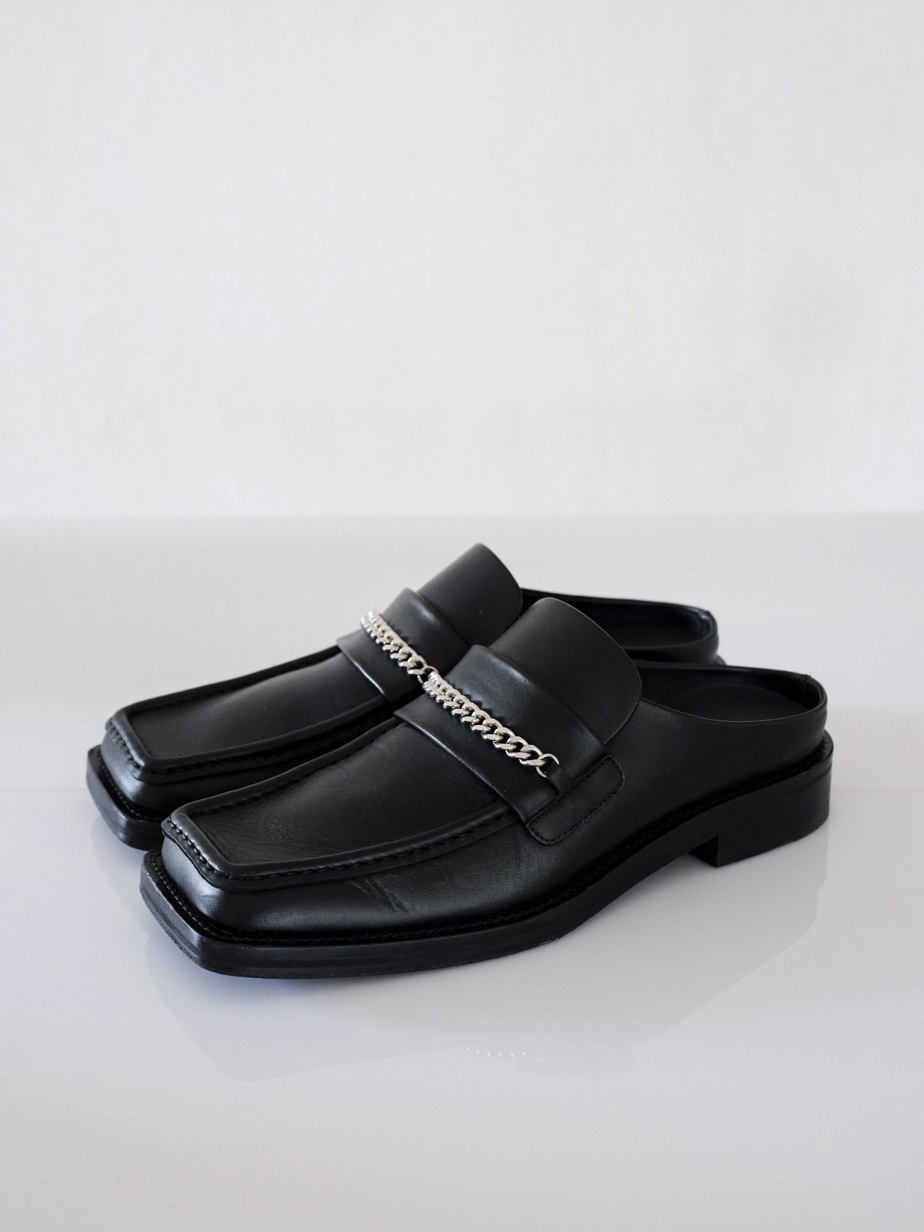 image of Martine Rose Square Toe Mule Shoess Shoes in Black, Men's (Size 7)