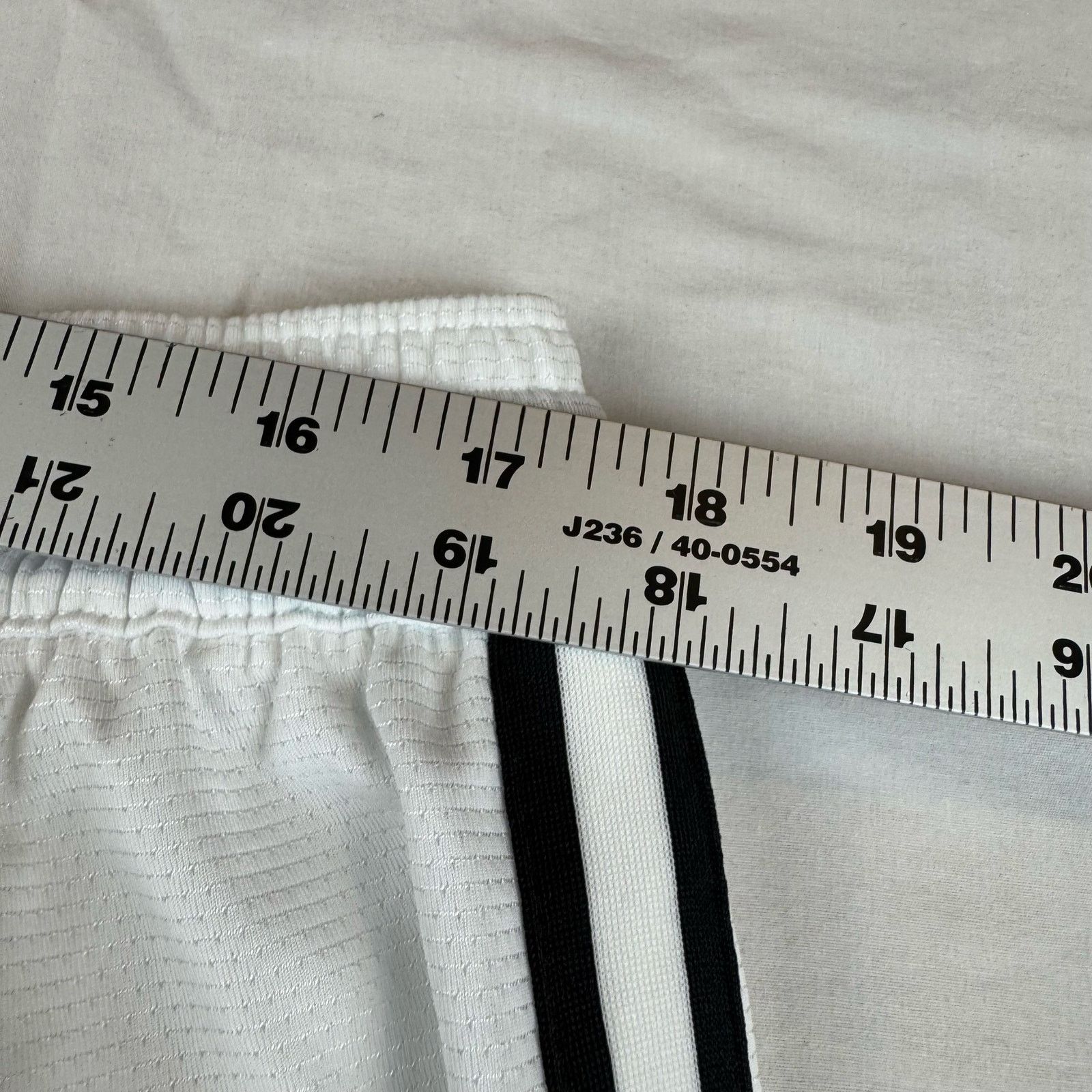 Nike Nike Fly Athletic Shorts Size 34" / US 12 / IT 48 - 5 Thumbnail