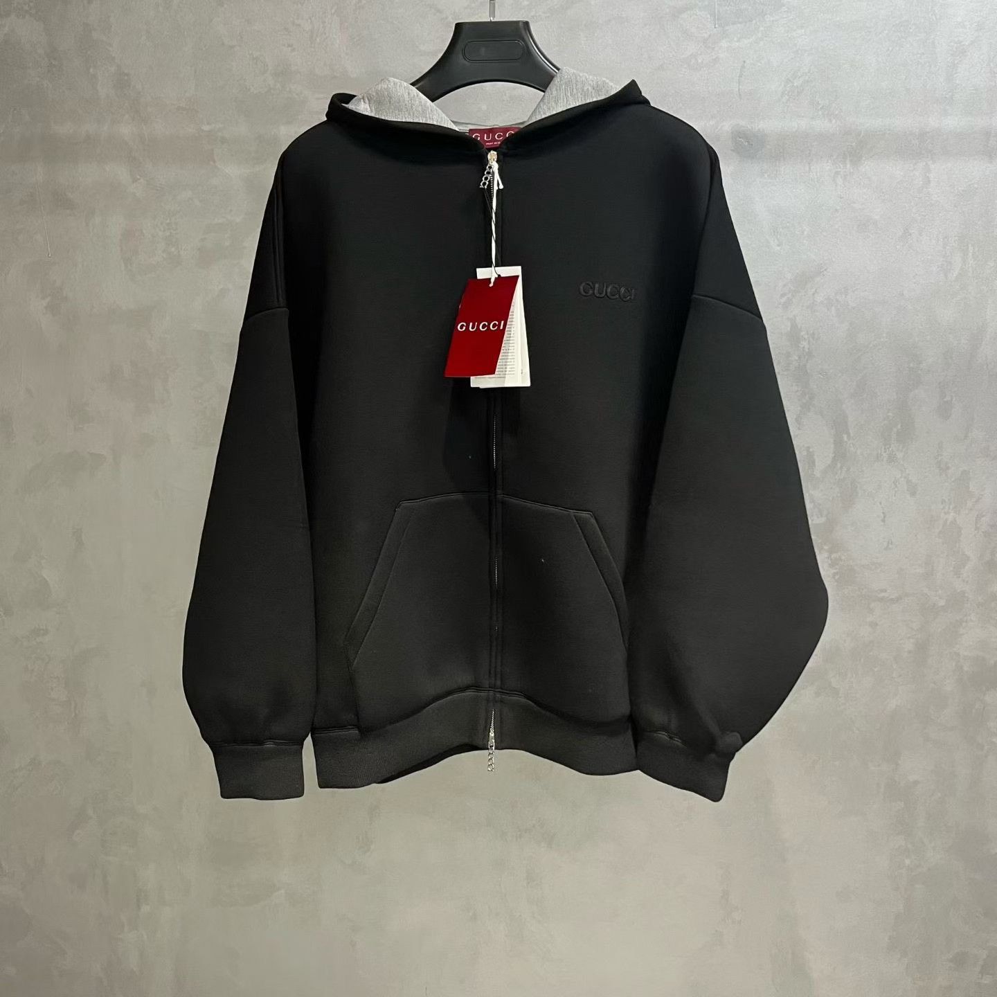 Gucci Gucci Embroidered Oversized Black Light Jacket s Men Size US S / EU 44-46 / 1 - 1 Thumbnail