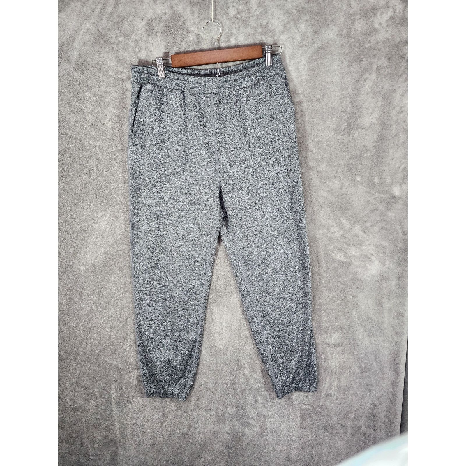 Vuori Vuori Men's Medium Activewear Joggers Size 32" / US 10 / IT 46 - 1 Thumbnail