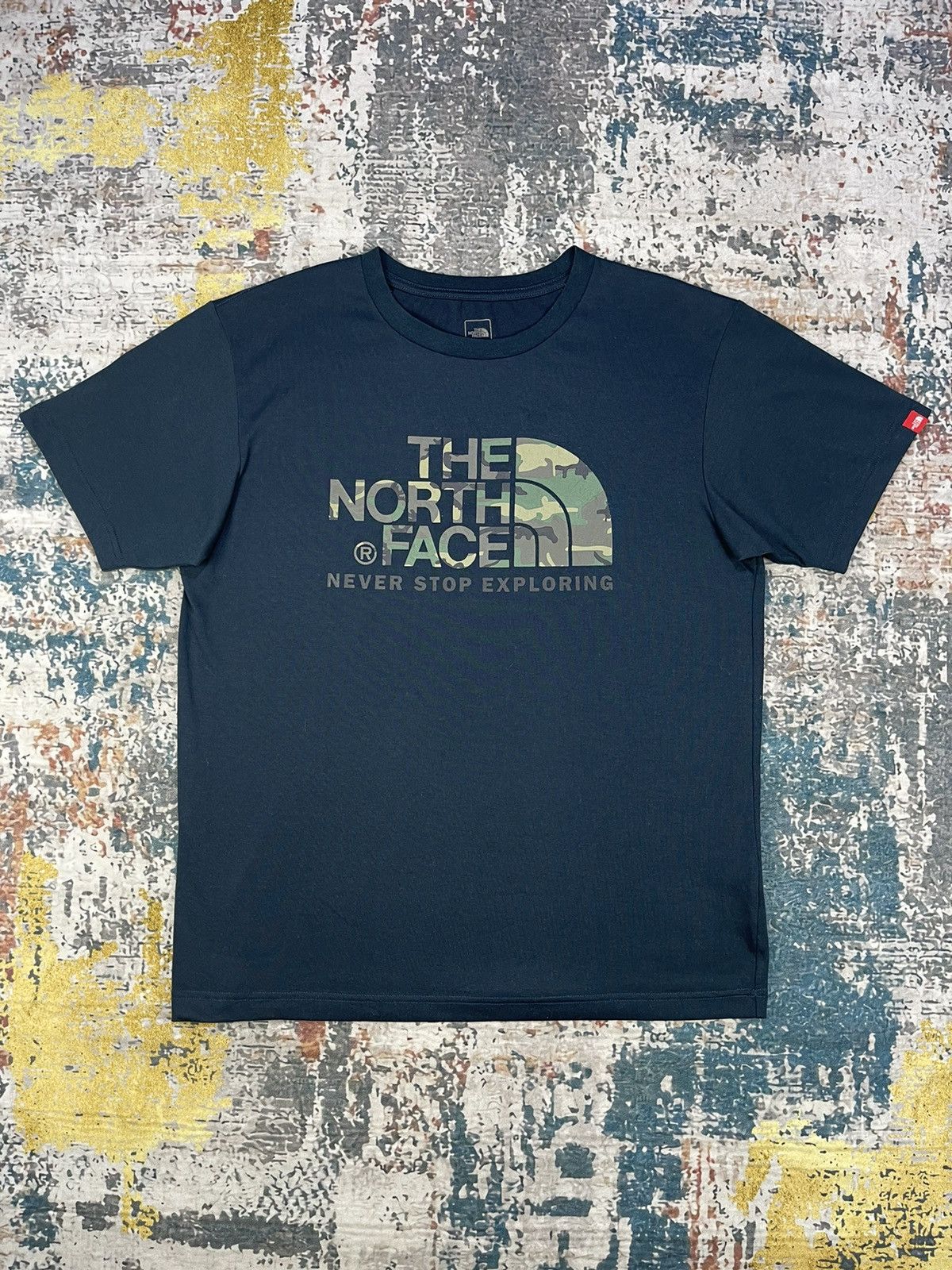 The North Face The North Face Camo Big Logo Short Sleeve Shirt Size US M / EU 48-50 / 2 - 13 Thumbnail