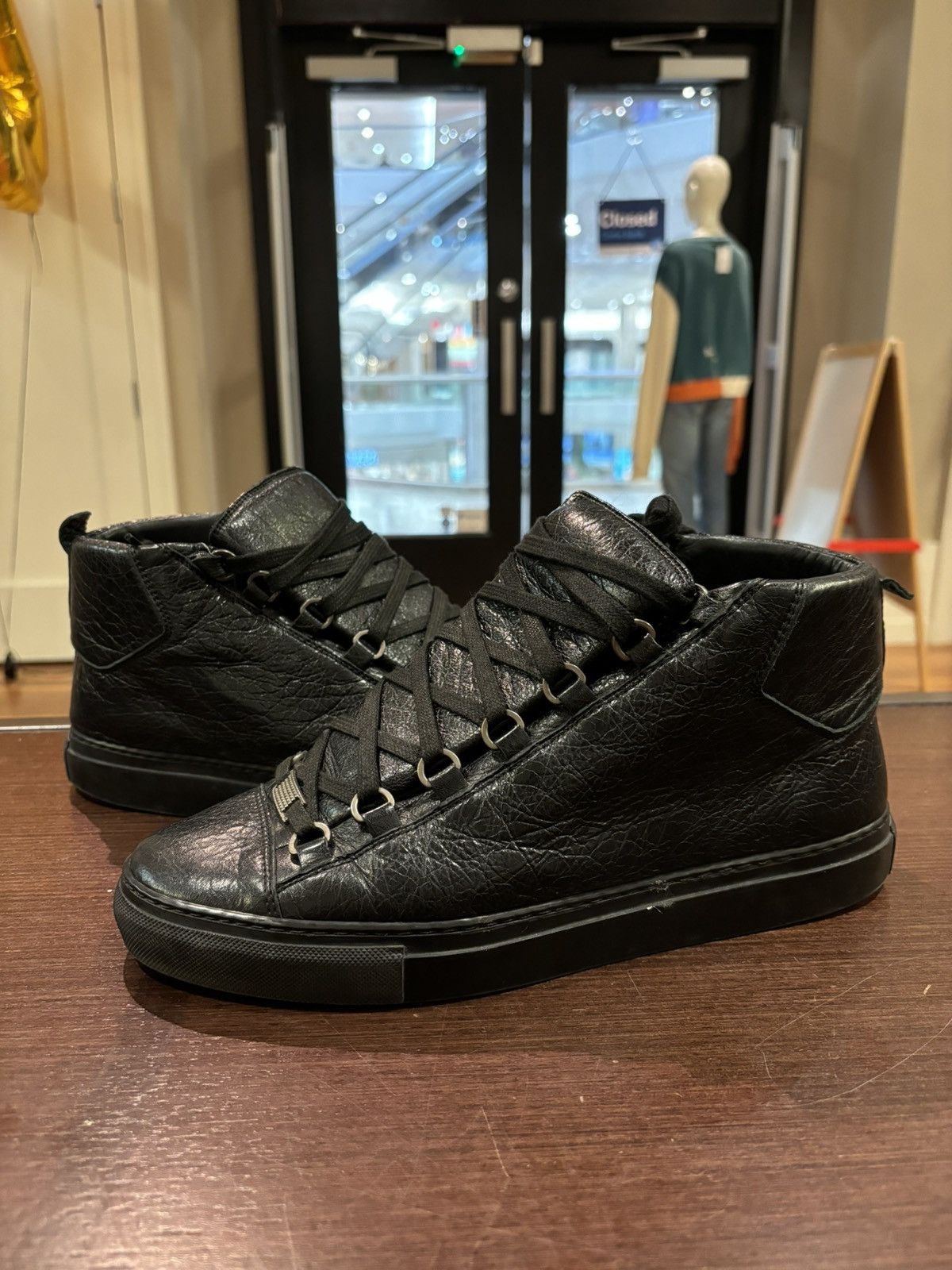 Balenciaga Arena black high top shops