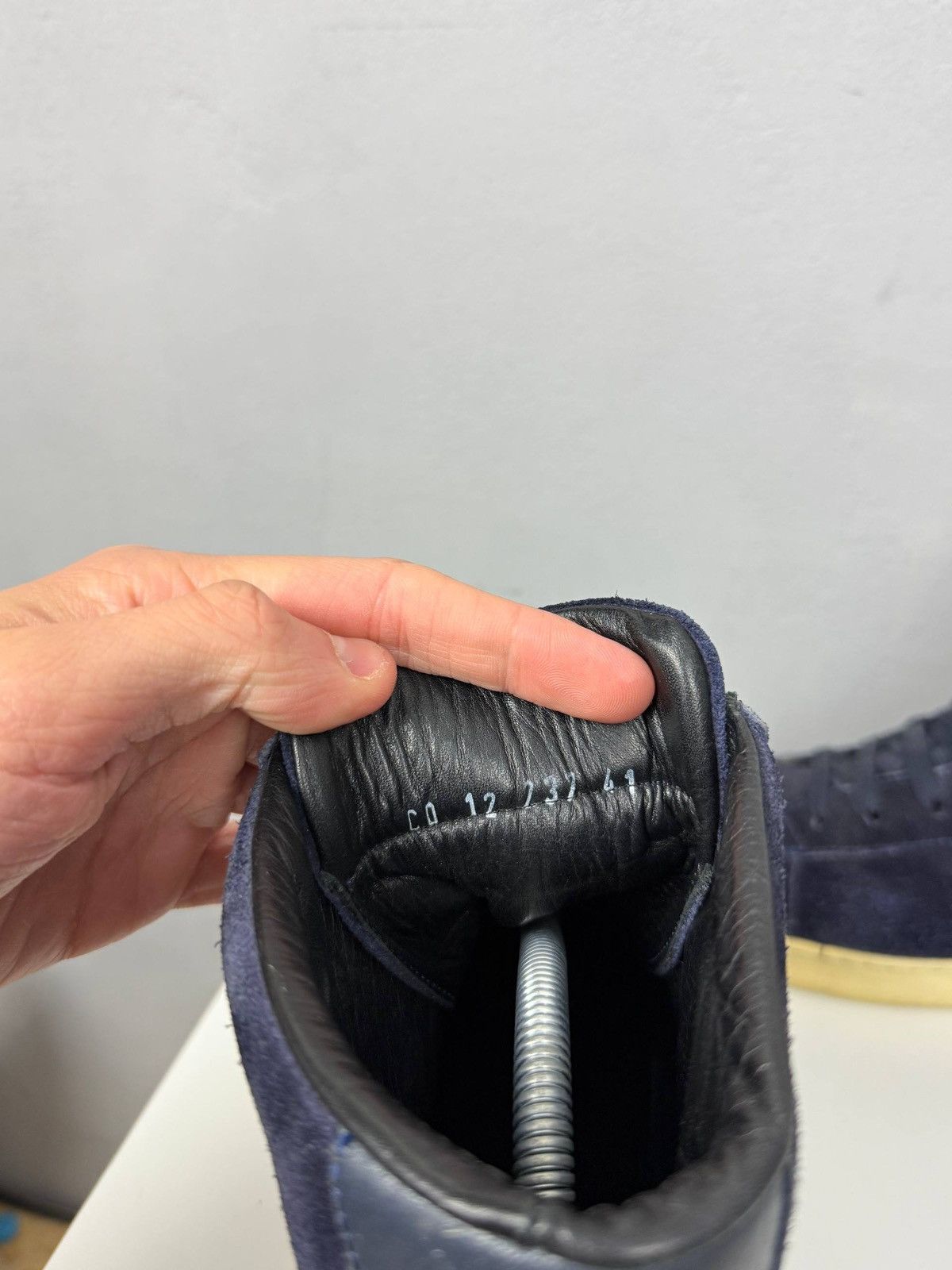 Gucci Gucci Navy Blue Suede Web High Top Sneakers Size US 8 / EU 41 - 9 Thumbnail