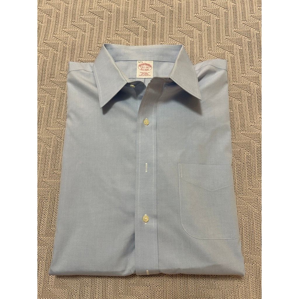 Brooks Brothers Brooks Brothers blue traditional fit button down size 16.5 Size US L / EU 52-54 / 3 - 1 Thumbnail