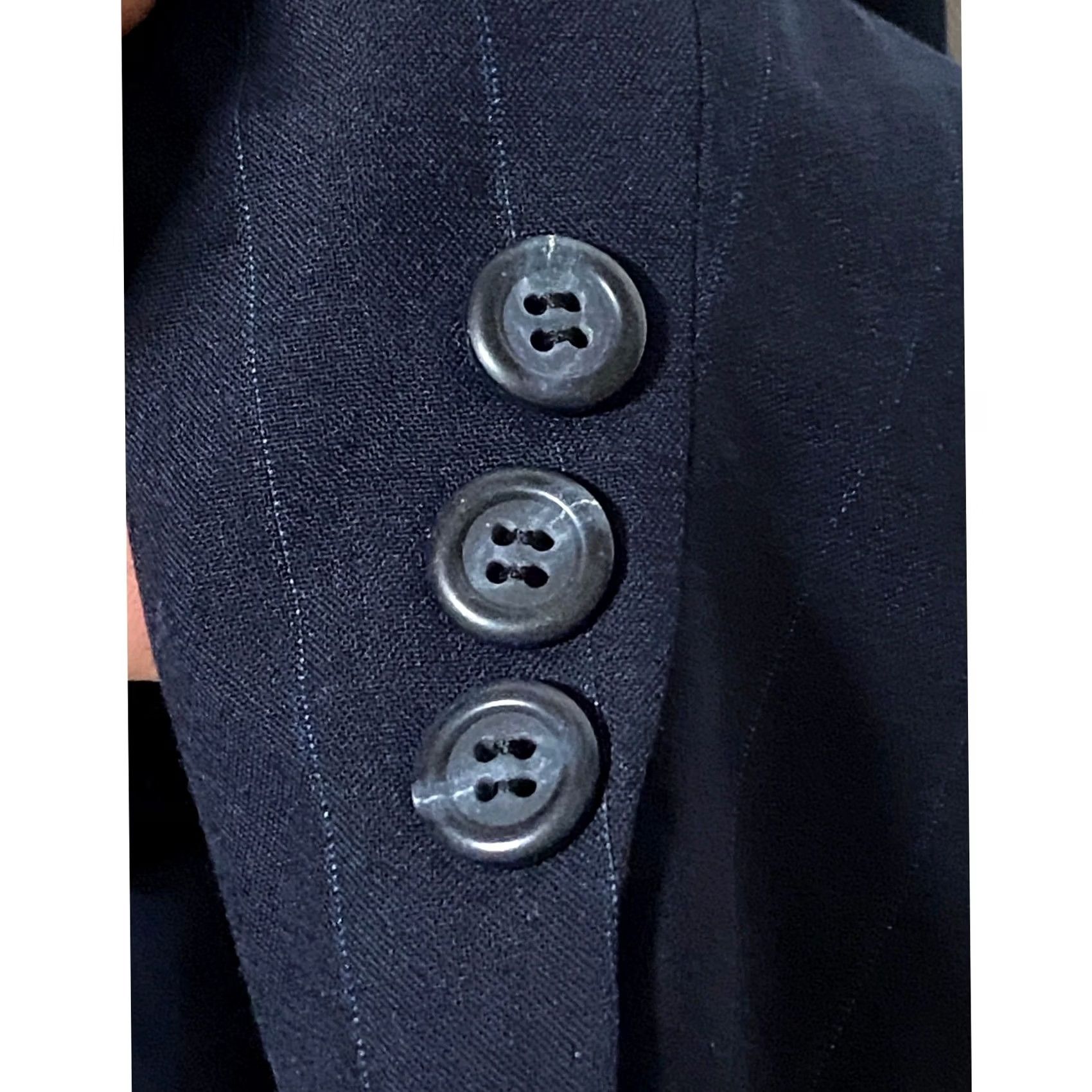 Brooks Brothers Brooks Brothers Blue Pinstripes Blazer Mens 42L Big Tall Workwear Suit Jacket Vintage Size 42R - 5 Thumbnail