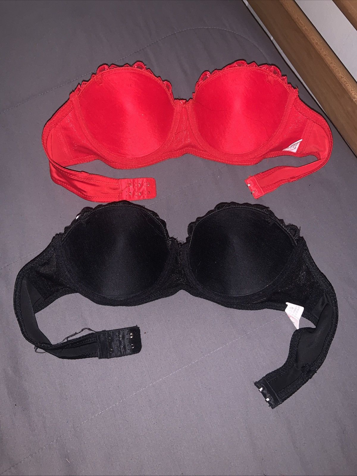 Other 2 New Women’s Bra - 36C - NO STRAPS - Black & Red Bundle Size ONE SIZE - 2 Thumbnail