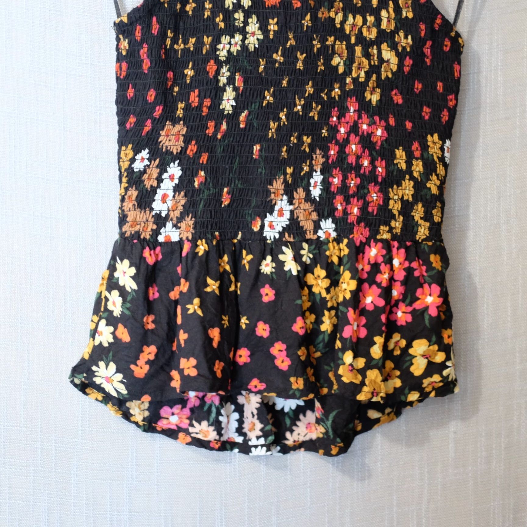 Vintage PATRONS OF PEACE Halter Top Black Floral Stretch Womens S Tank Sleeveless Slim Casual Beach Bohemian 90s (No Decade) Womens Size S / US 4 / IT 40 - 3 Thumbnail