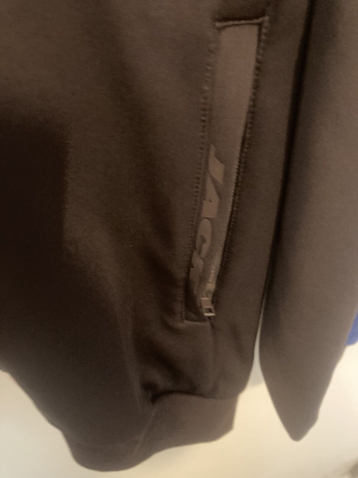 Nike Travis Scott x Nike x FC Barcelona Retro Zip Anthem Jacket – Size US XL / EU 56 / 4 - 4 Thumbnail