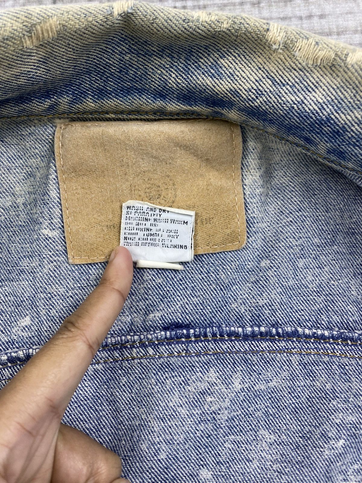 Japanese Brand × Jordache × Vintage Vintage 90s Jordache Asid Wash Trucker Denim Jacket Size US L / EU 52-54 / 3 - 11 Thumbnail