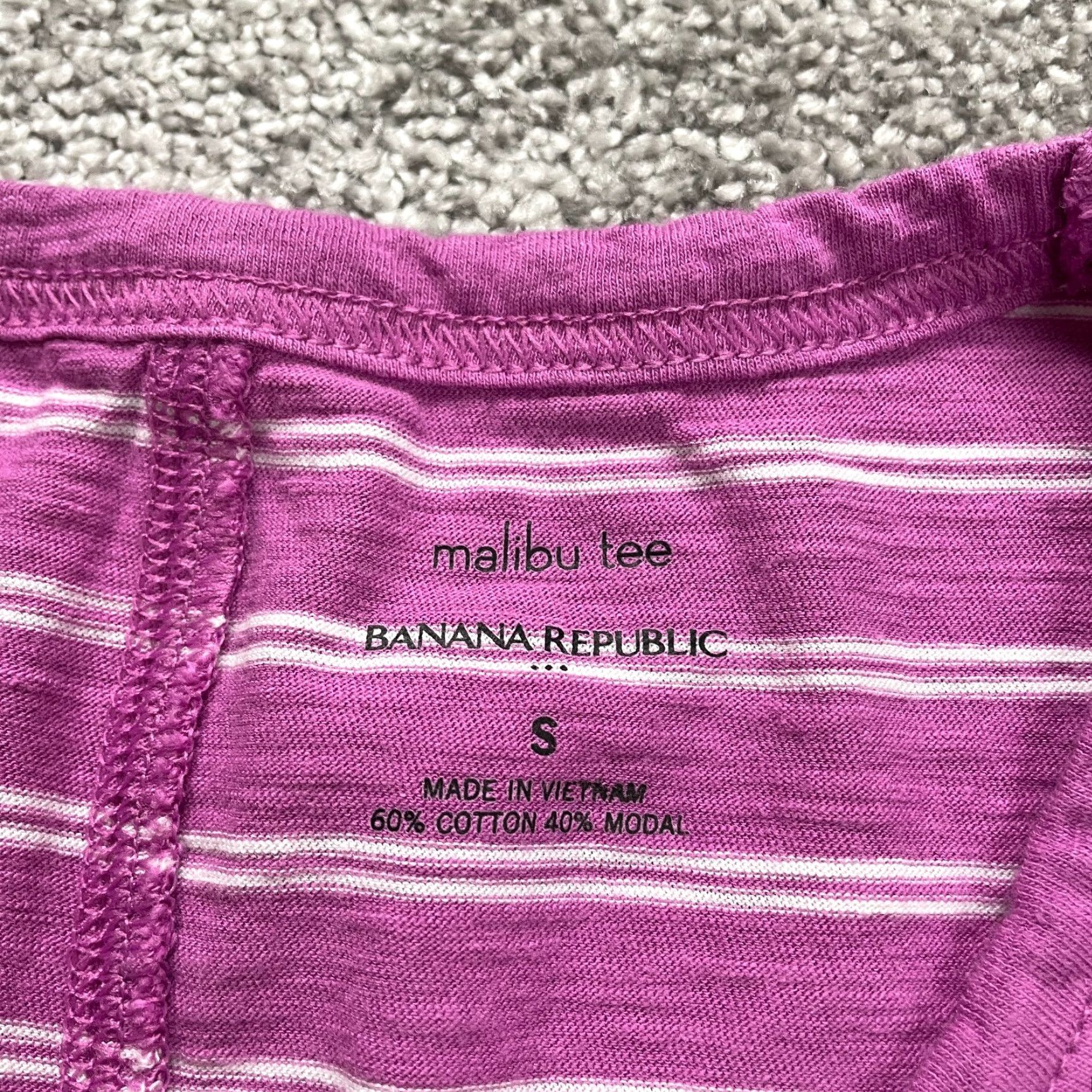 Banana Republic VINTAGE Banana Republic Tank Top Womens Small Sleeveless Striped Purple White Summer Casual Size S / US 4 / IT 40 - 4 Thumbnail