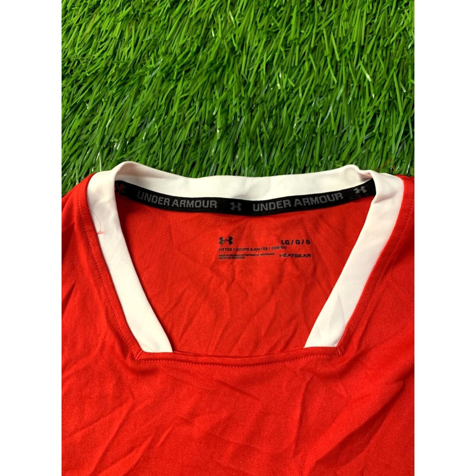 Under Armour UNDER ARMOUR HEATGEAR Shirt Men L Red and White 2018 Jersey 100% Polyester Short Sleeve Compression T-Shirt Size US L / EU 52-54 / 3 - 4 Thumbnail