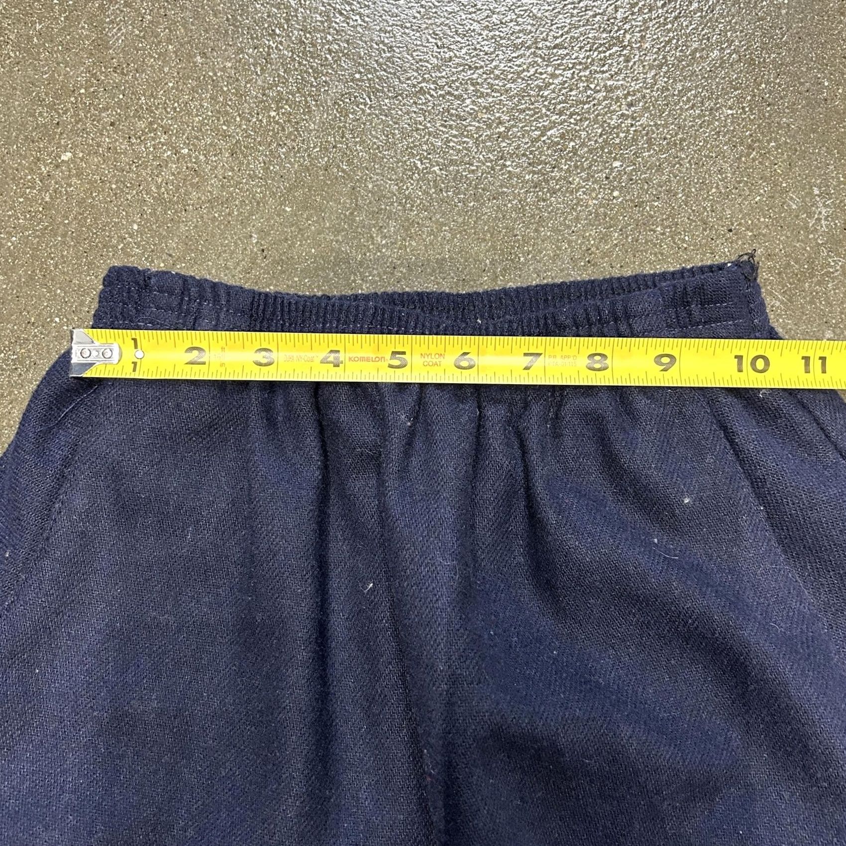 Vintage VINTAGE Skay Skirt Womens Petites 8 Navy Blue Straight Midi Elastic Waist Pull On USA Womens Size 30" / US 8 / IT 44 - 4 Thumbnail