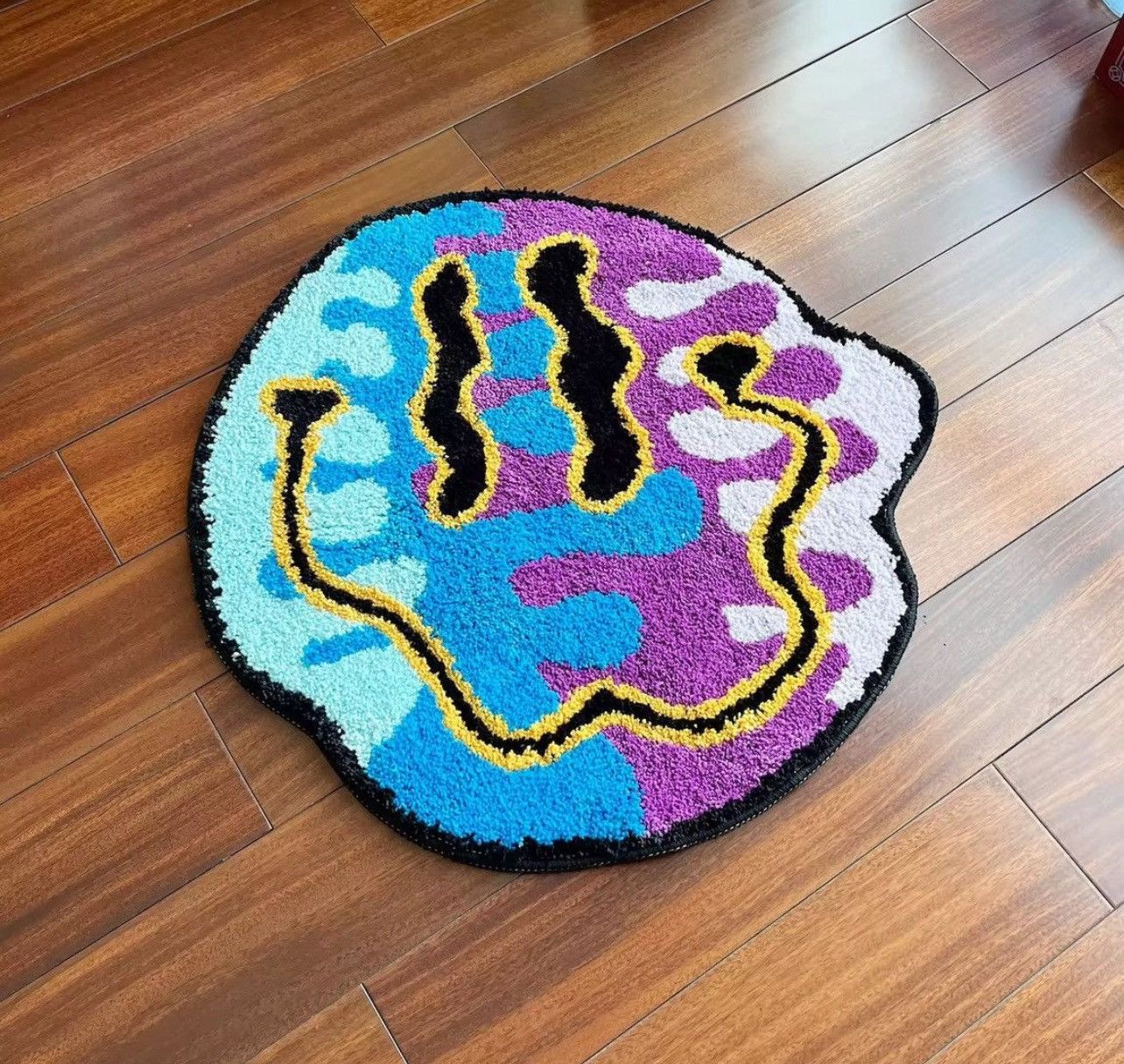 Other 60 X 60 cm Trippy Smiling Tufted Rug Size ONE SIZE - 2 Thumbnail