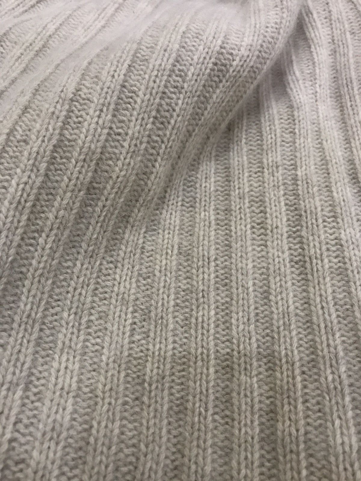 Vintage ANGORA LAMBSWOOL CABLE KNIT AND SQUARE KNITTED GILET Size L / US 10 / IT 46 - 5 Thumbnail