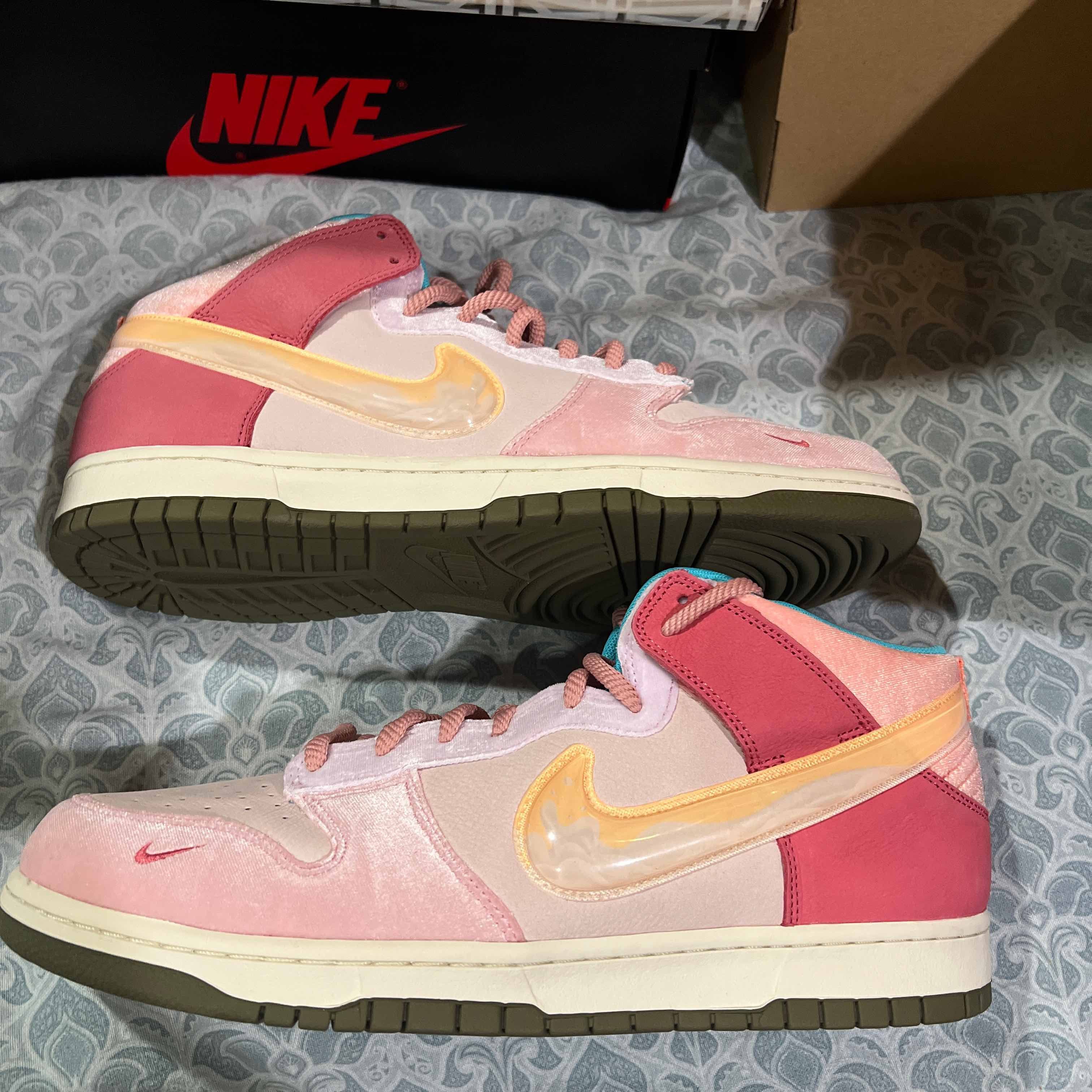 image of Social Status X Dunk Mid Strawberry Milk Shoes in Pink, Men's (Size 15)