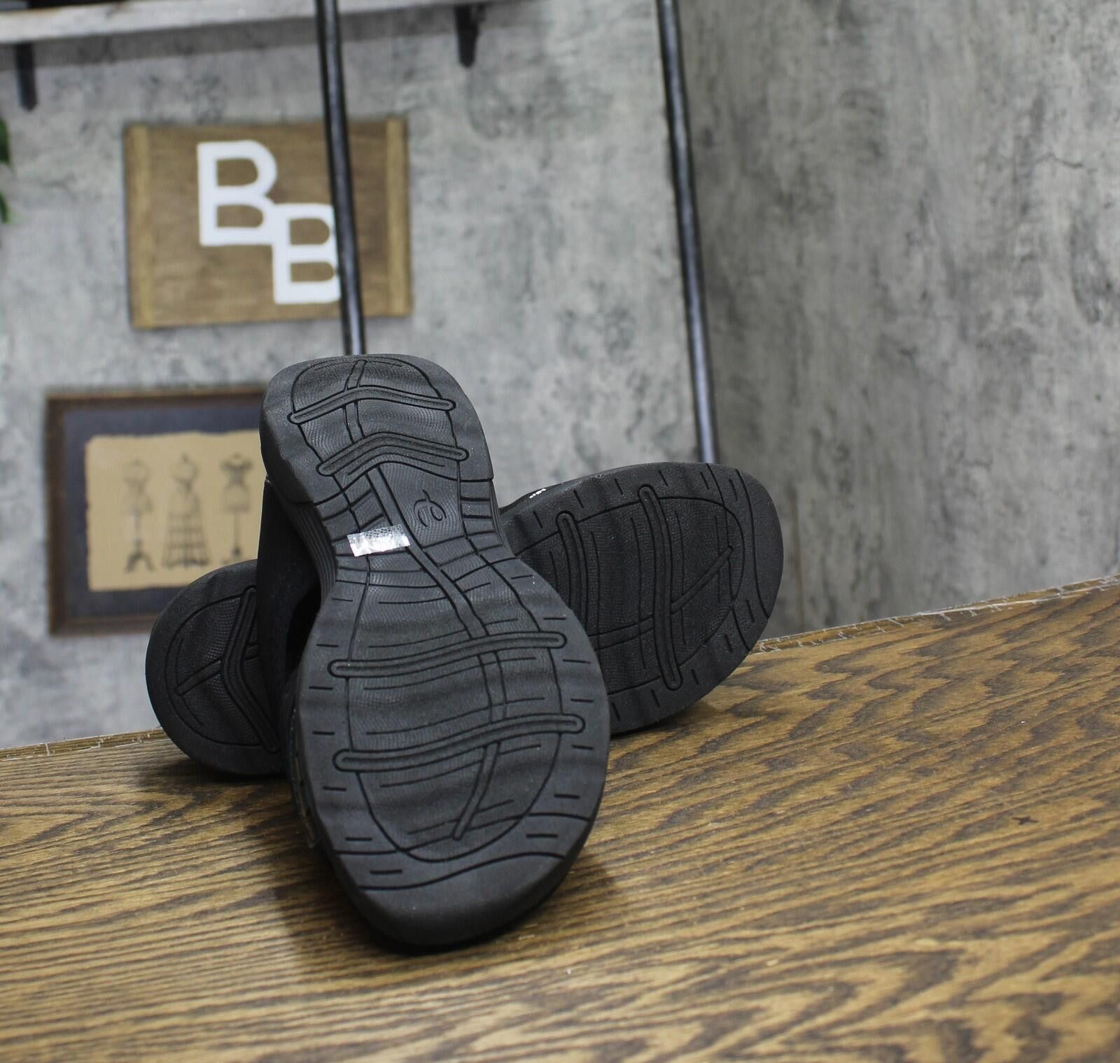 Other Nwt Easy Spirit Toe Flat Sandals Black Patent Multi 7.5ww Size US 7.5 / IT 37.5 - 5 Thumbnail