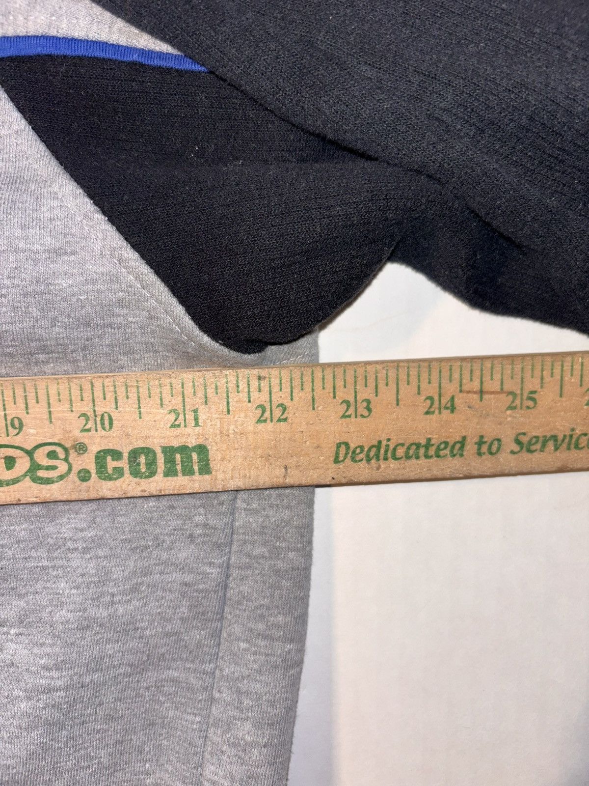 Starter Vtg Starter Embroidered Spell Out Y2K Two Tone Hoodie Sz M Size US M / EU 48-50 / 2 - 4 Thumbnail