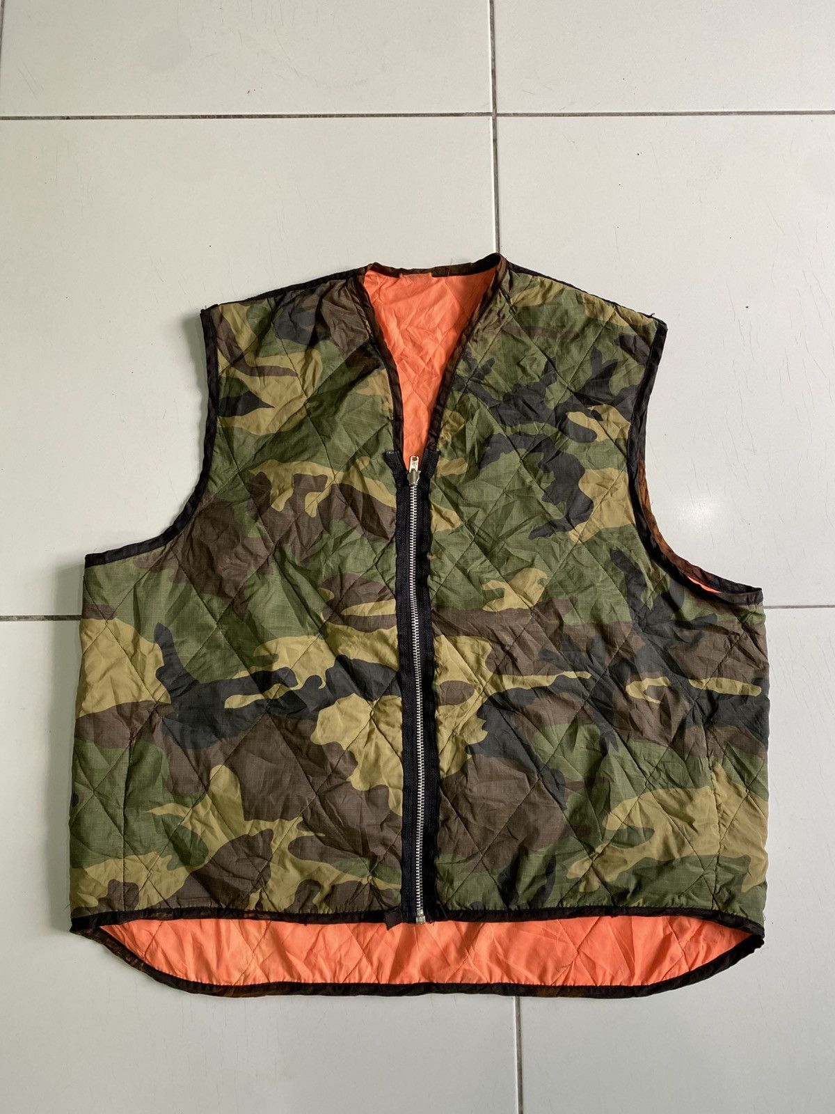 Army Of Me Vintage Comouflage Reversible vest Jackets Size US XL / EU 56 / 4 - 1 Thumbnail