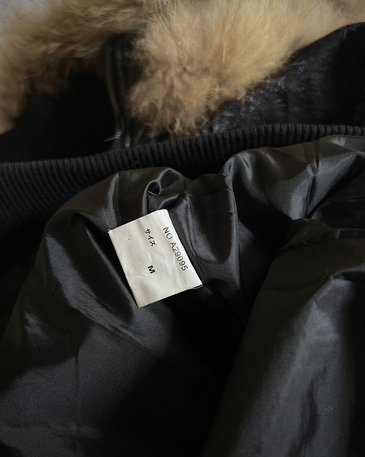 Japanese Brand Xfrm Fur Hood Chain Puffer Jacket Black Y2K Vkei Grunge Size US M / EU 48-50 / 2 - 12 Thumbnail