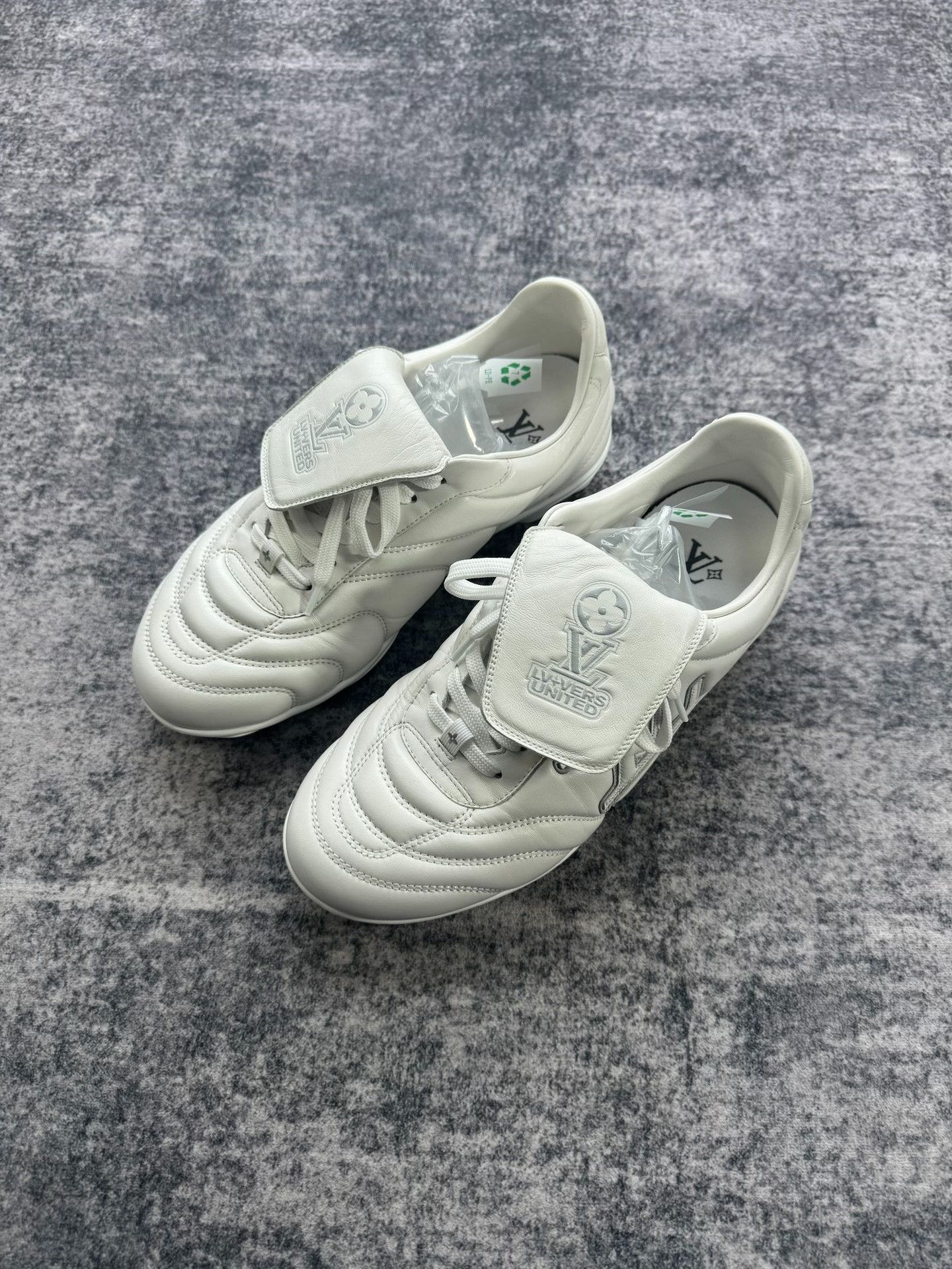 Louis Vuitton Louis Vuitton White Soccer Shoes Size US 7 / EU 40 - 1 Thumbnail