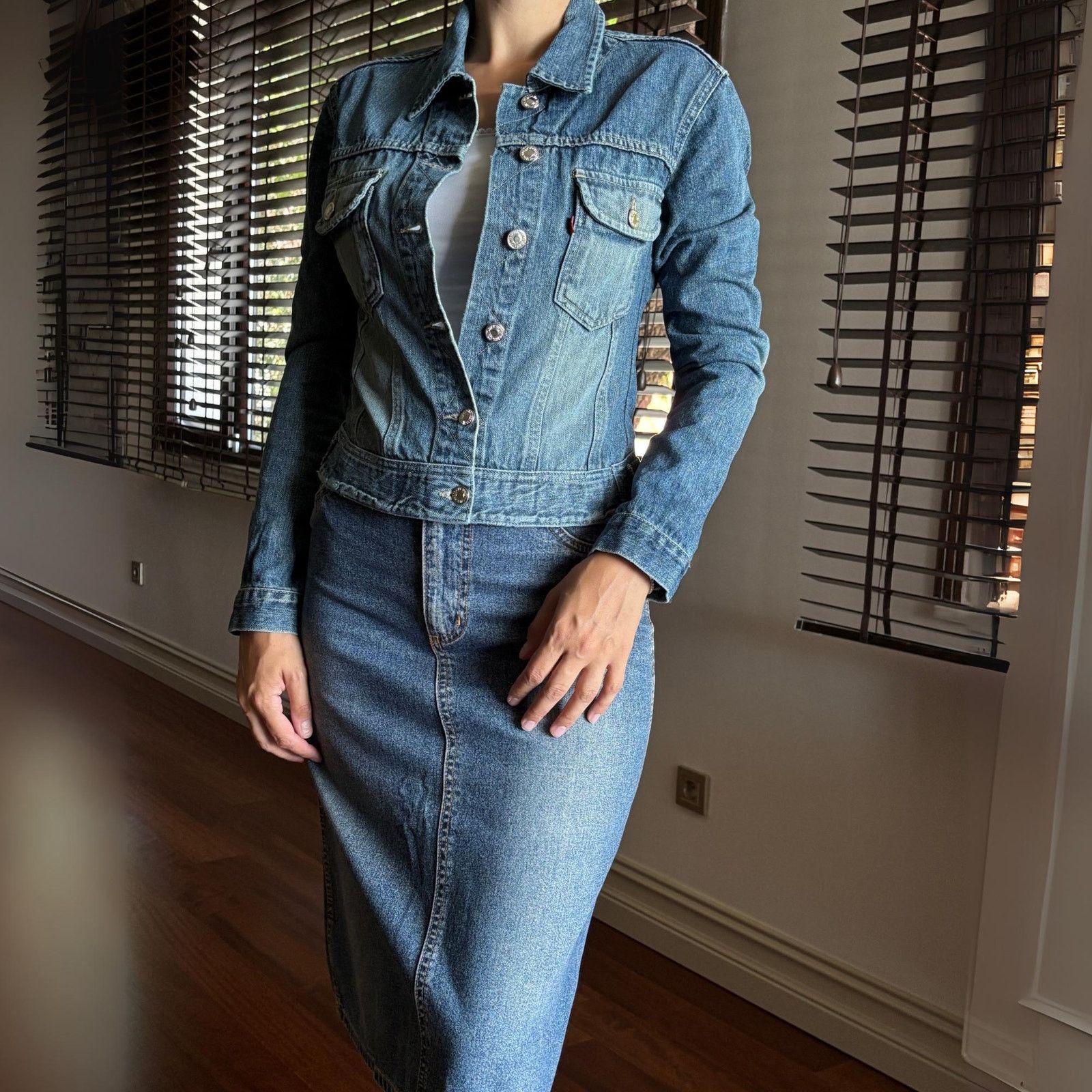 Levi's Levi's Big E Denim Jacket S - Vintage Trucker 90s Y2K Style Size US S / EU 44-46 / 1 - 1 Thumbnail