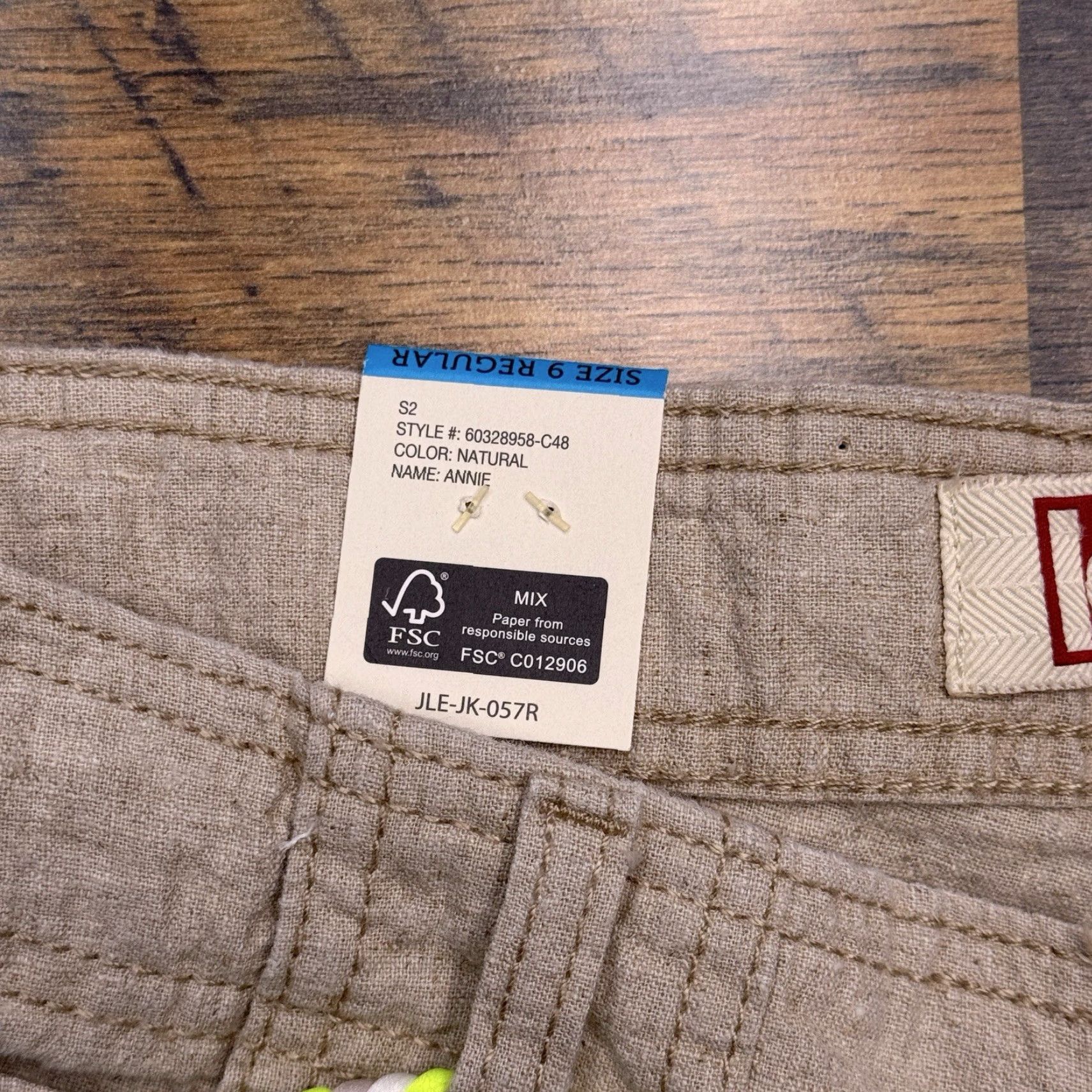 Vintage Lei Short Juniors 9 Tan Neon Belt Low Rise Chino Knit Cotton Linen Regular Belted Zip Casual Summer Spring Fall Adults? Size 30" / US 8 / IT 44 - 5 Thumbnail
