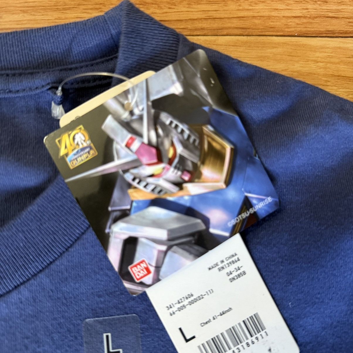 Japanese Brand × Uniqlo Uniqlo Mobile Suit Gundam Blue T-Shirt Men's Size Large- NWT Size US L / EU 52-54 / 3 - 5 Thumbnail