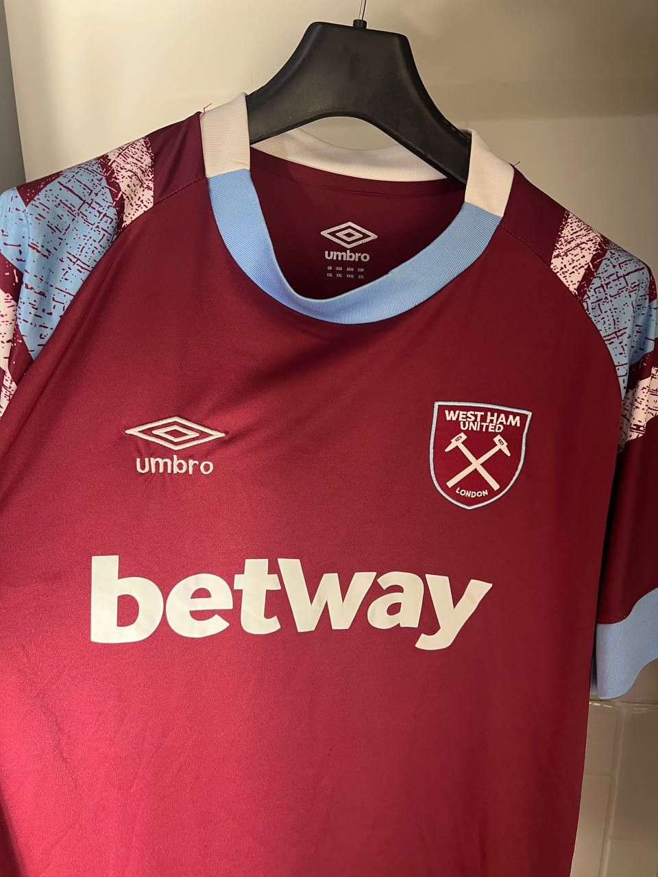 Umbro VINTAGE UMBRO FC WEST HAM UNITED ENGLAND SOCCER JERSEY Y2K Size US XXL / EU 58 / 5 - 4 Thumbnail