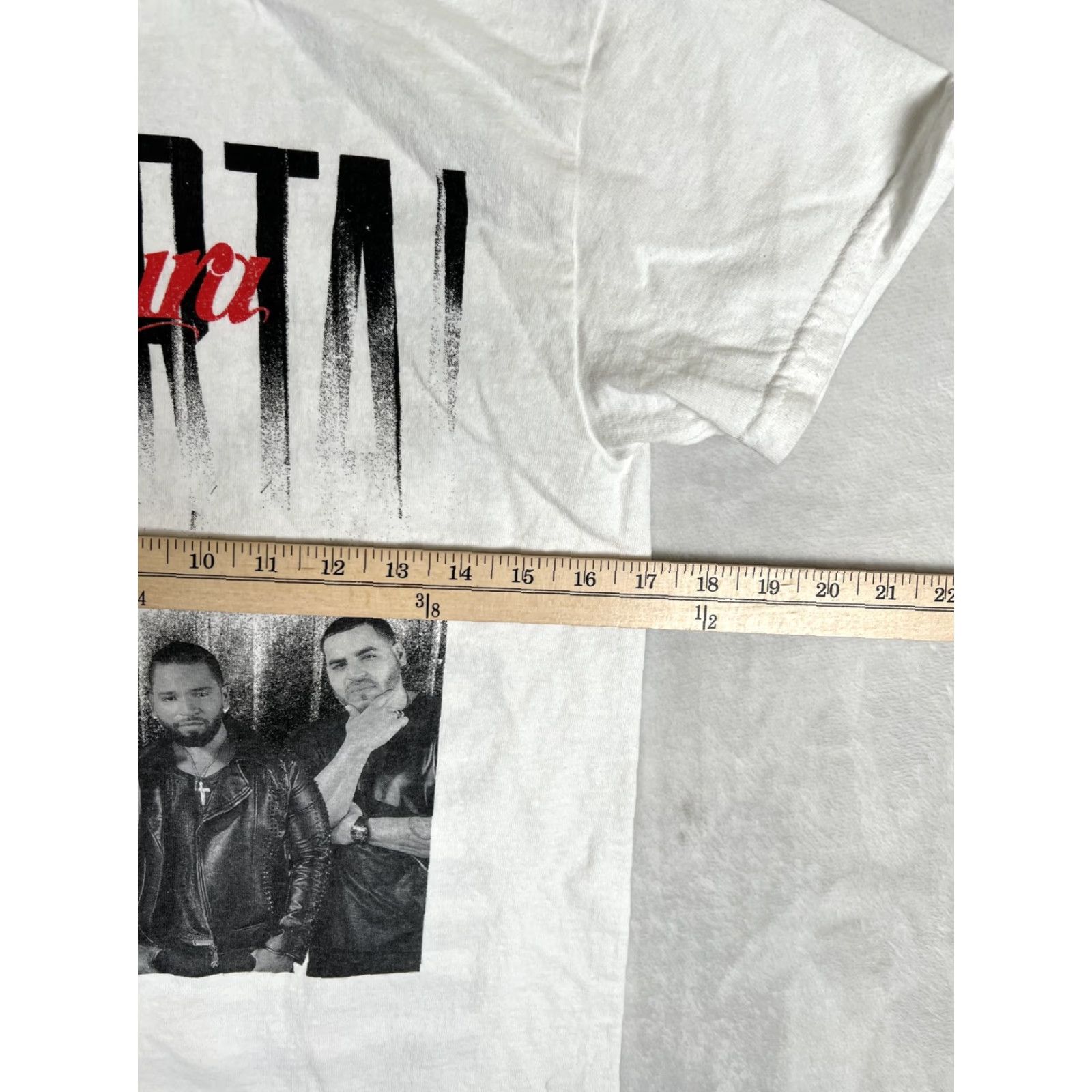 Vintage Aventura Inmortal On Tour T-Shirt Mens Small White Band Graphic Tee Concert Size US S / EU 44-46 / 1 - 4 Thumbnail