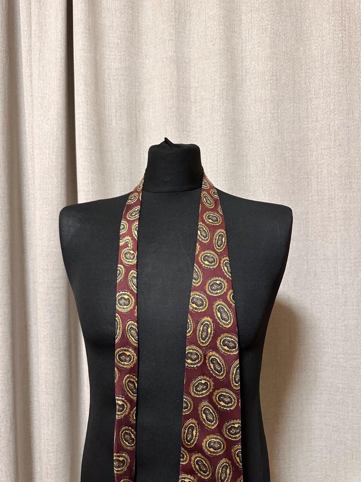 Fendi Vintage Fendi Mens Necktie Tie 100% Silk Made in Italy Size ONE SIZE - 3 Thumbnail