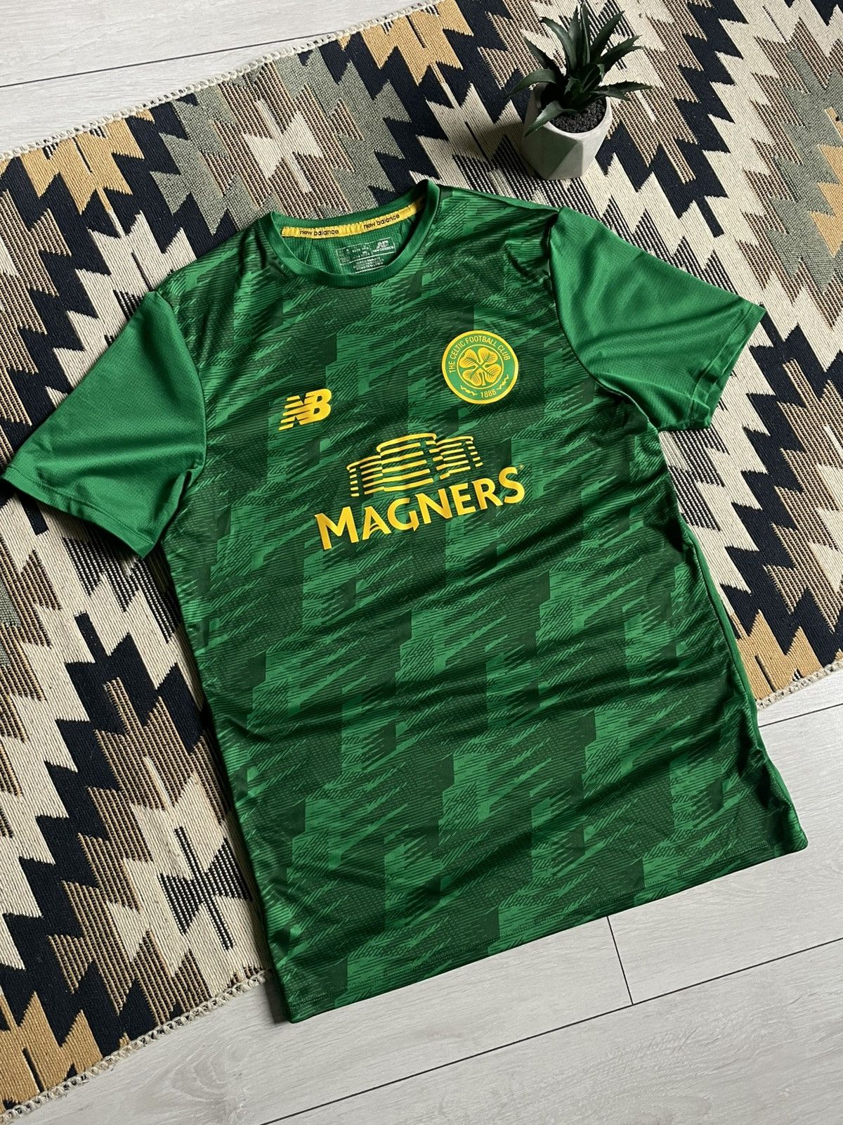 New Balance × Vintage Celtic 19/20 New Balance Soccer Blockcore Jersey Size US M / EU 48-50 / 2 - 2 Thumbnail