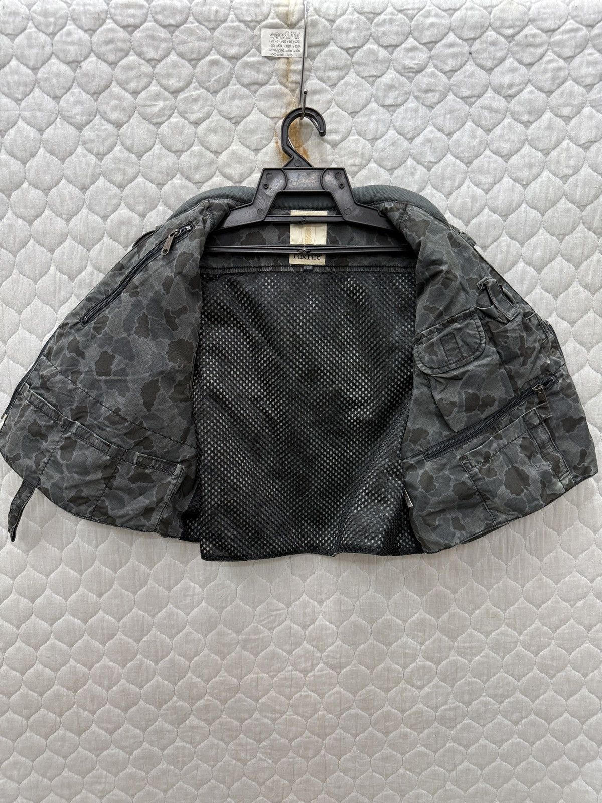 Japanese Brand 🔥🔥🔥STEALS FOXFIRE TACTICAL VEST Size US M / EU 48-50 / 2 - 7 Thumbnail