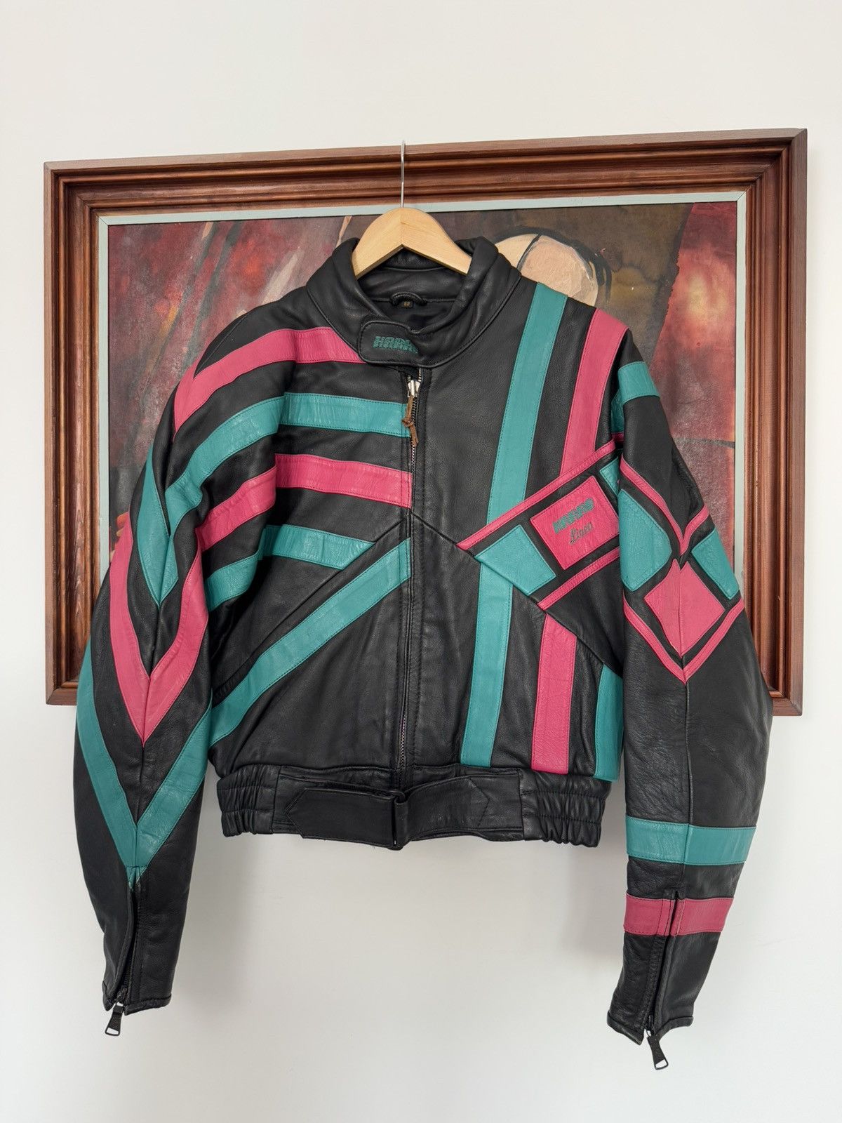 Vintage Vintage 90s Cropped Boxy Leather Racing Jacket Black Pink Size US L / EU 52-54 / 3 - 1 Thumbnail