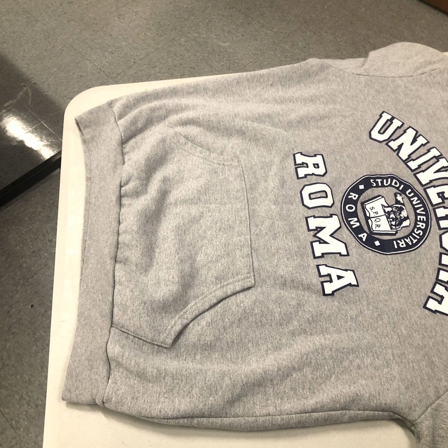 Vintage VTG Universita Roma Pullover Hoodie Sweatshirt Men’s Women’s XL Gray Cotton Made Italy I.T.S Italy University Sports Hoodie Sweatshirt Size XL / US 12-14 / IT 48-50 - 6 Thumbnail